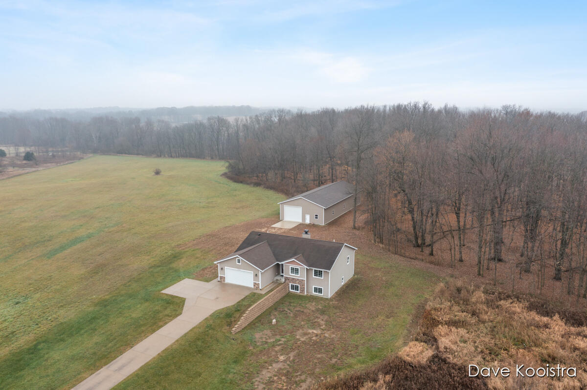 3905 Sunset View Leighton Township MI 49348