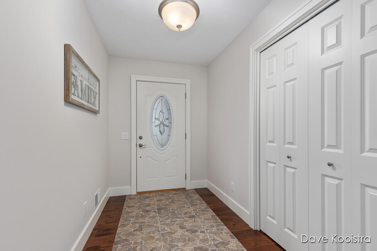 3905 Sunset View Leighton Township MI 49348