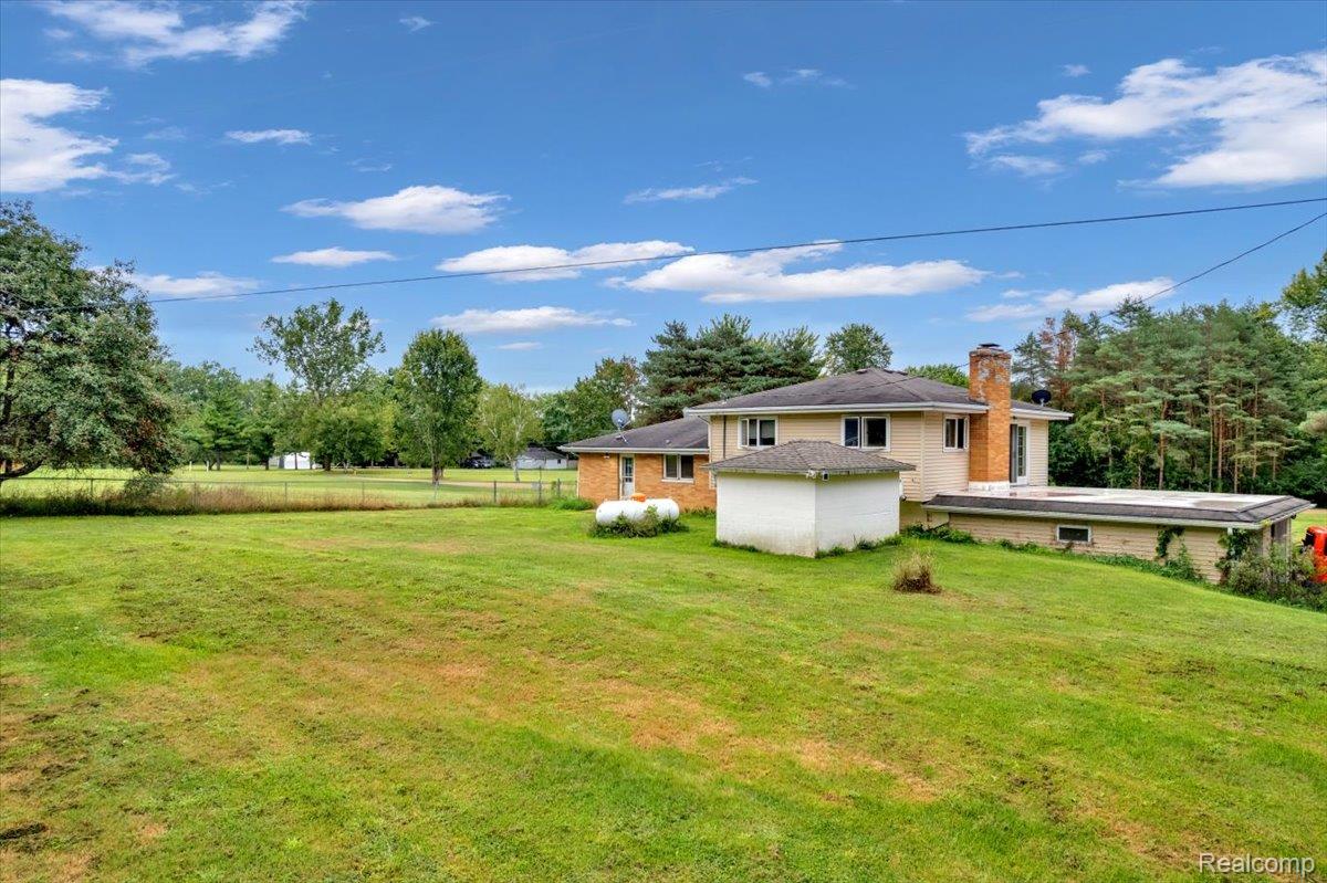 5416 Sandy Lane Oregon Township MI 48421