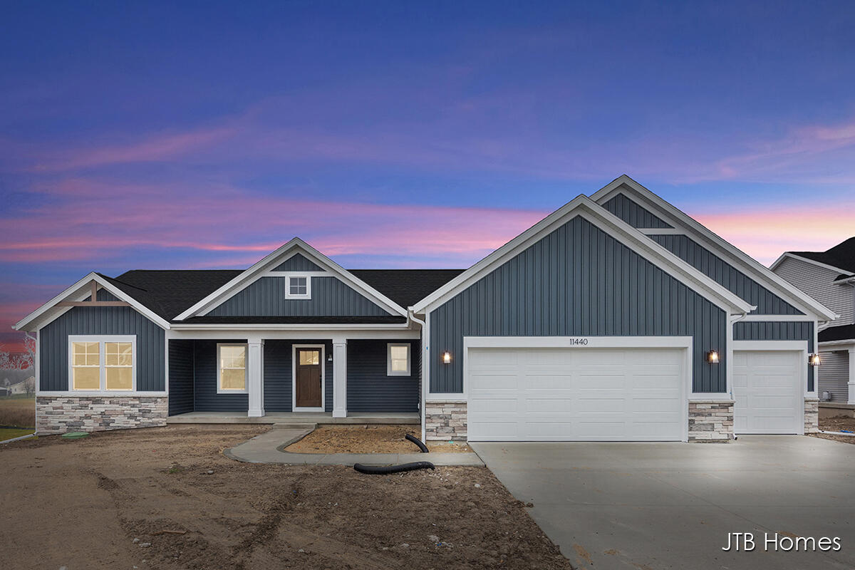 11440 Shoreline Drive Allendale Charter Township MI 49401