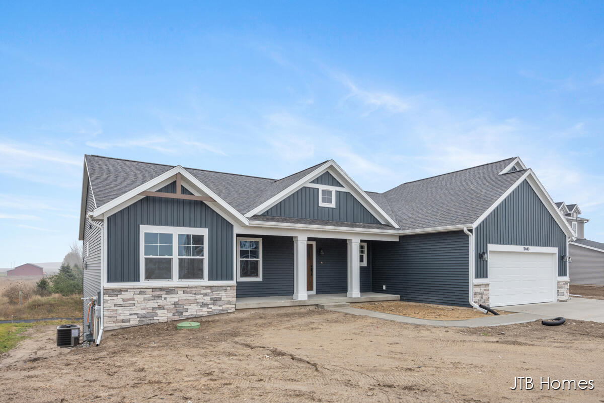 11440 Shoreline Drive Allendale Charter Township MI 49401