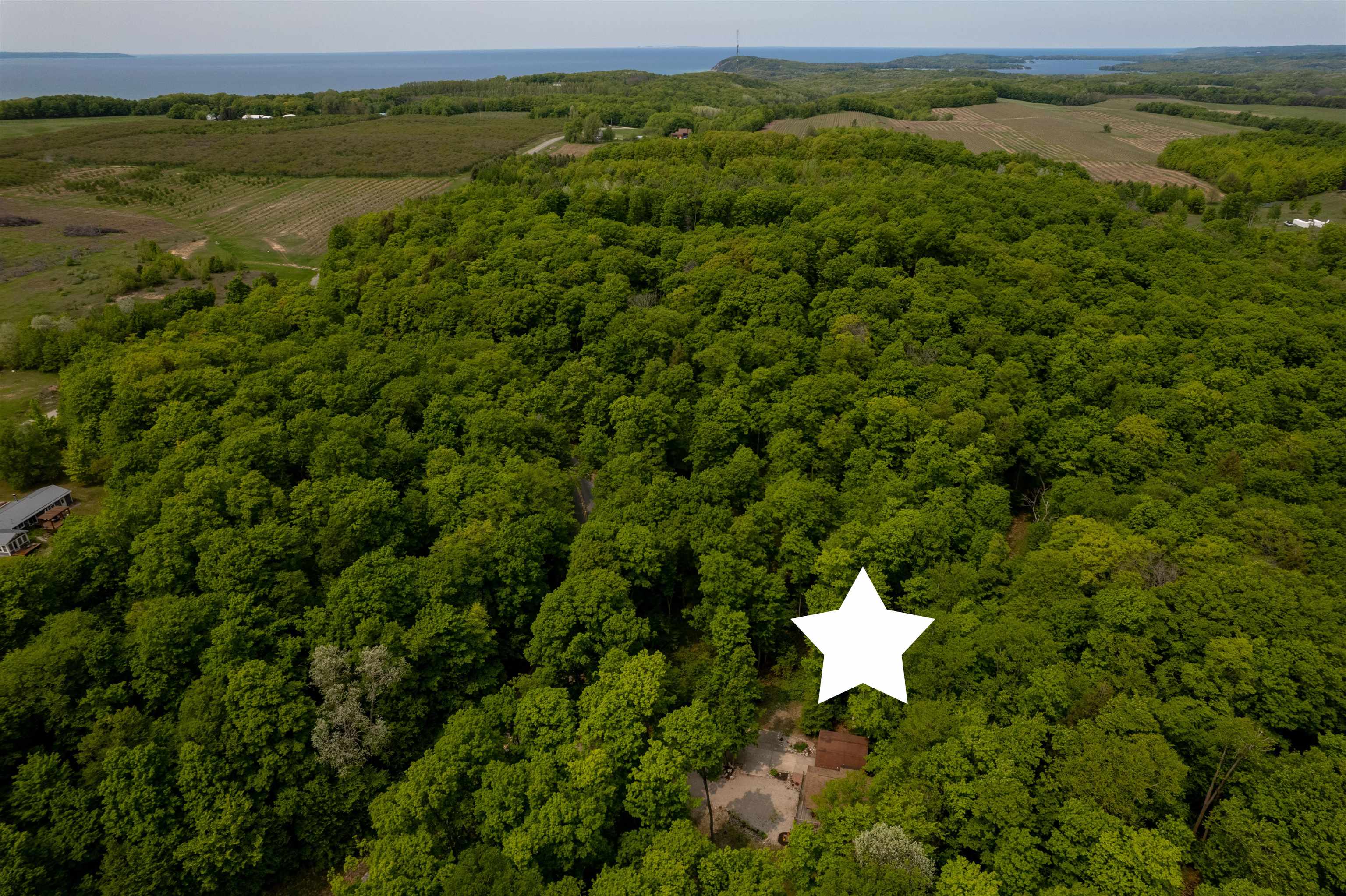 2481 S Schomberg Road Centerville Township MI 49653