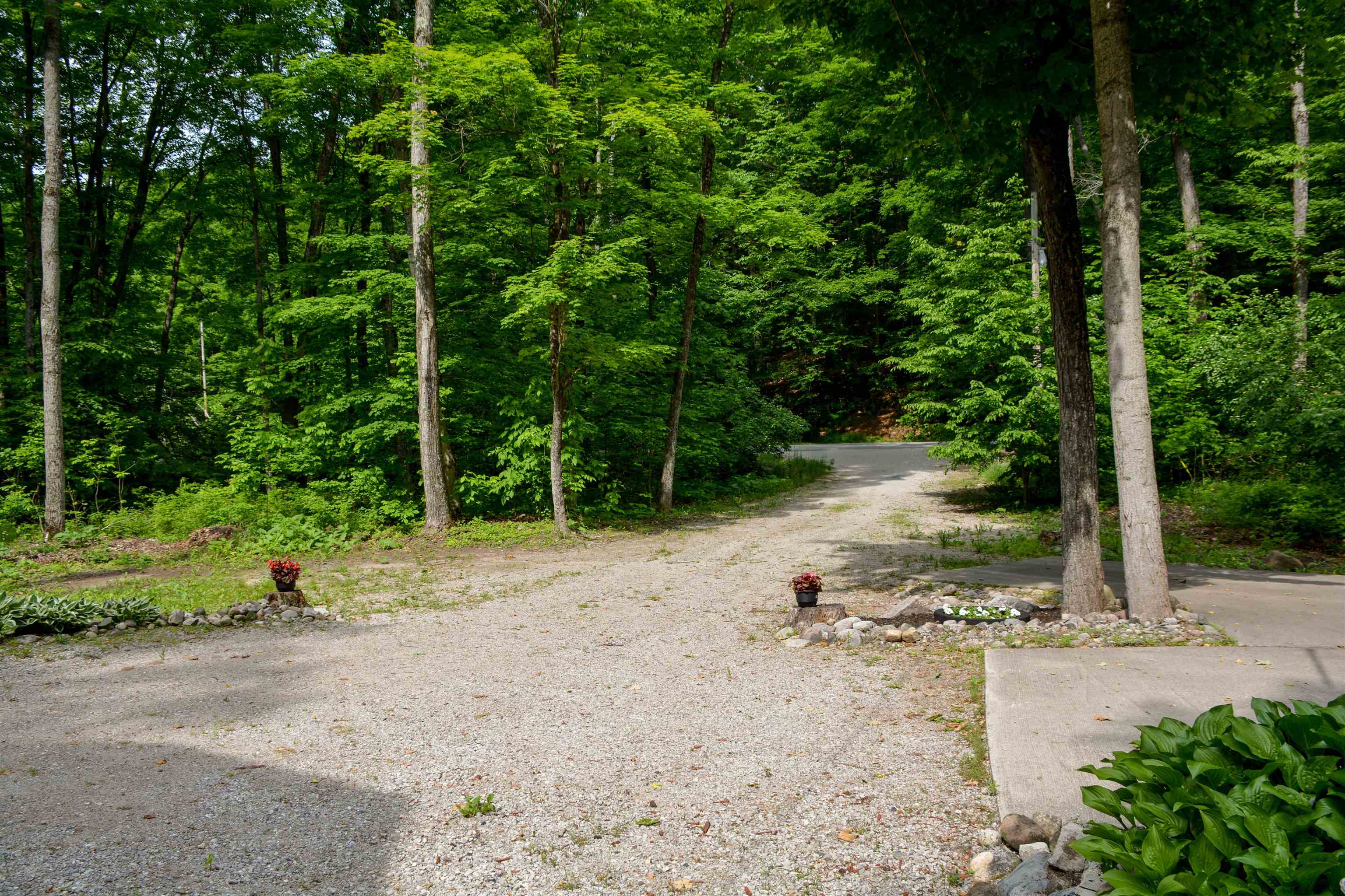 2481 S Schomberg Road Centerville Township MI 49653