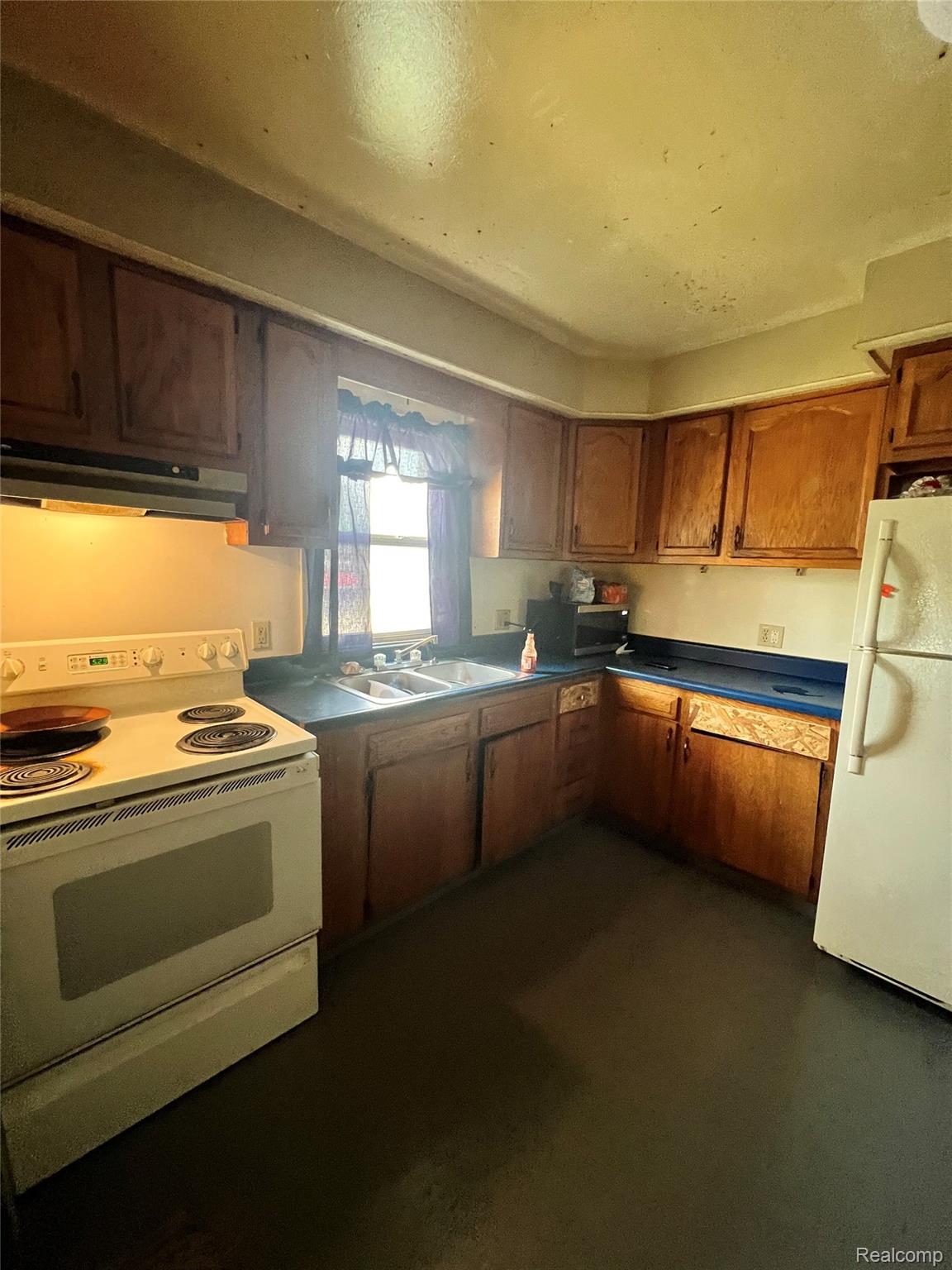 2500 Salt Street Saginaw City MI 48602