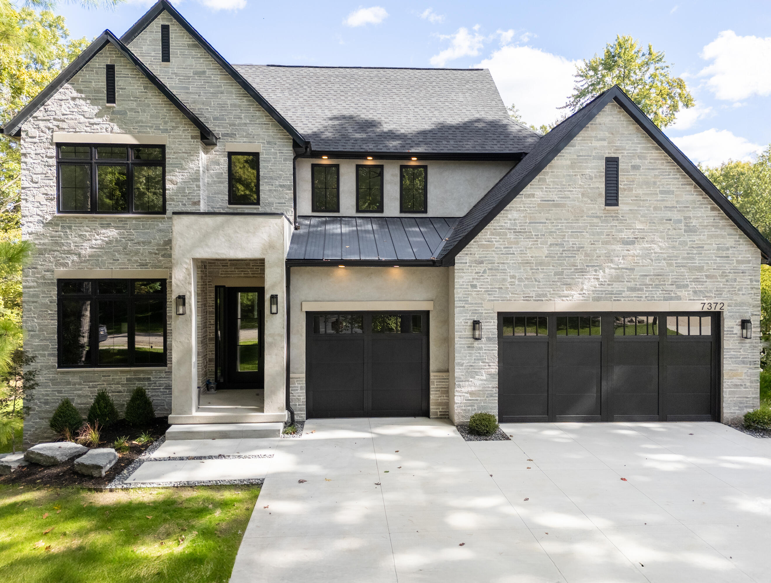 3750 Charlevoix Drive SE Cascade Charter Township MI 49546