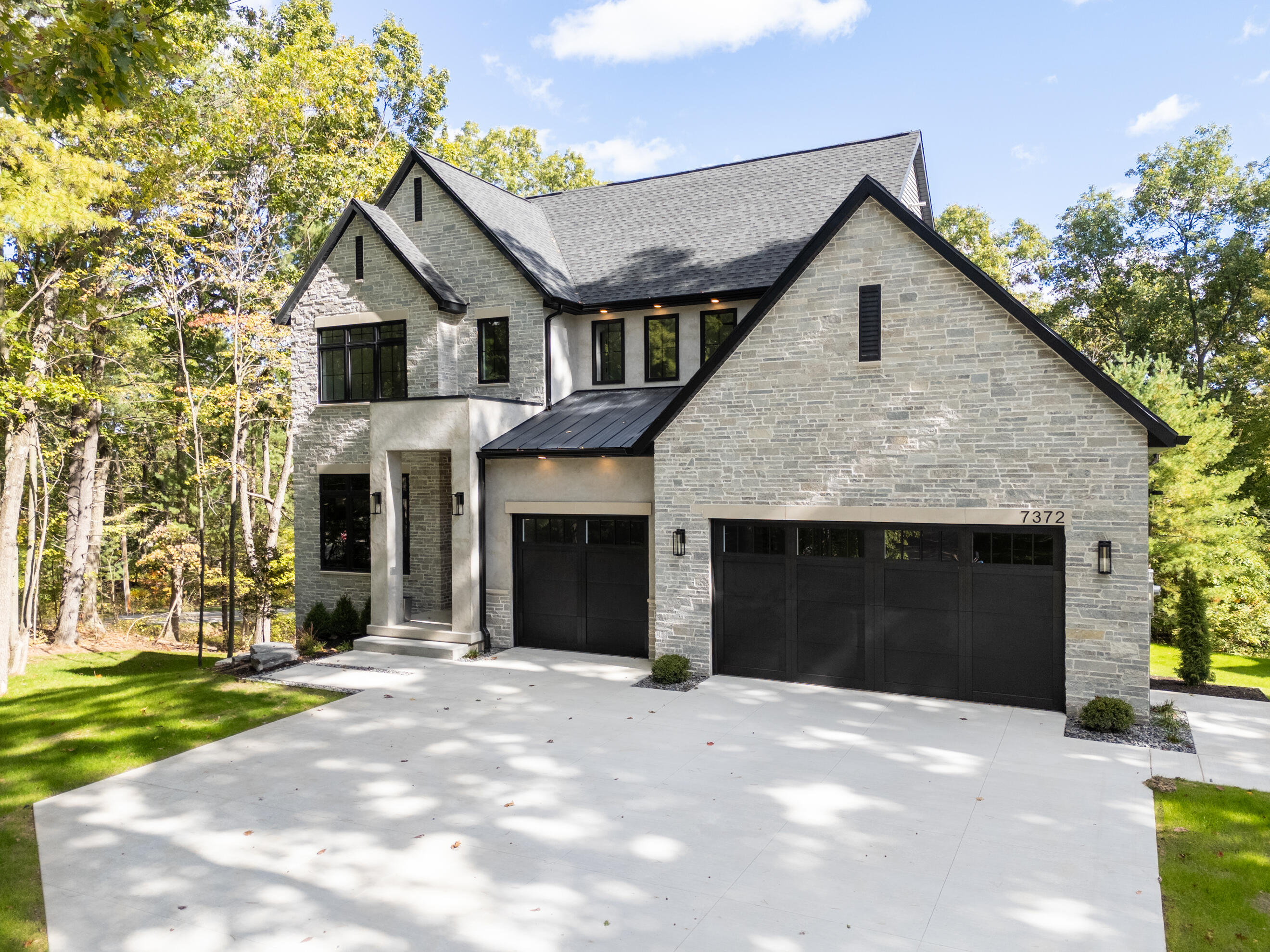 3750 Charlevoix Drive SE Cascade Charter Township MI 49546
