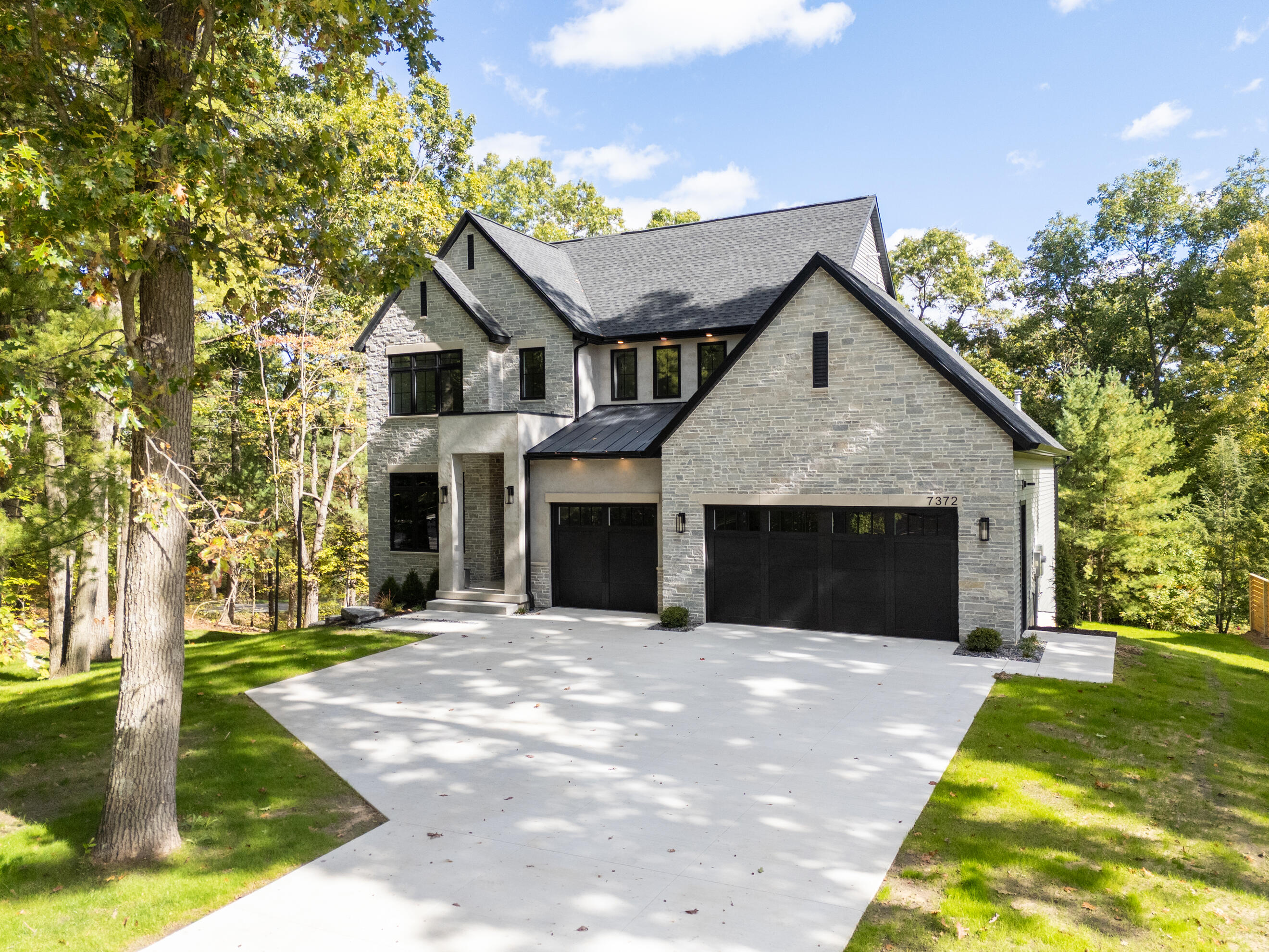 3750 Charlevoix Drive SE Cascade Charter Township MI 49546