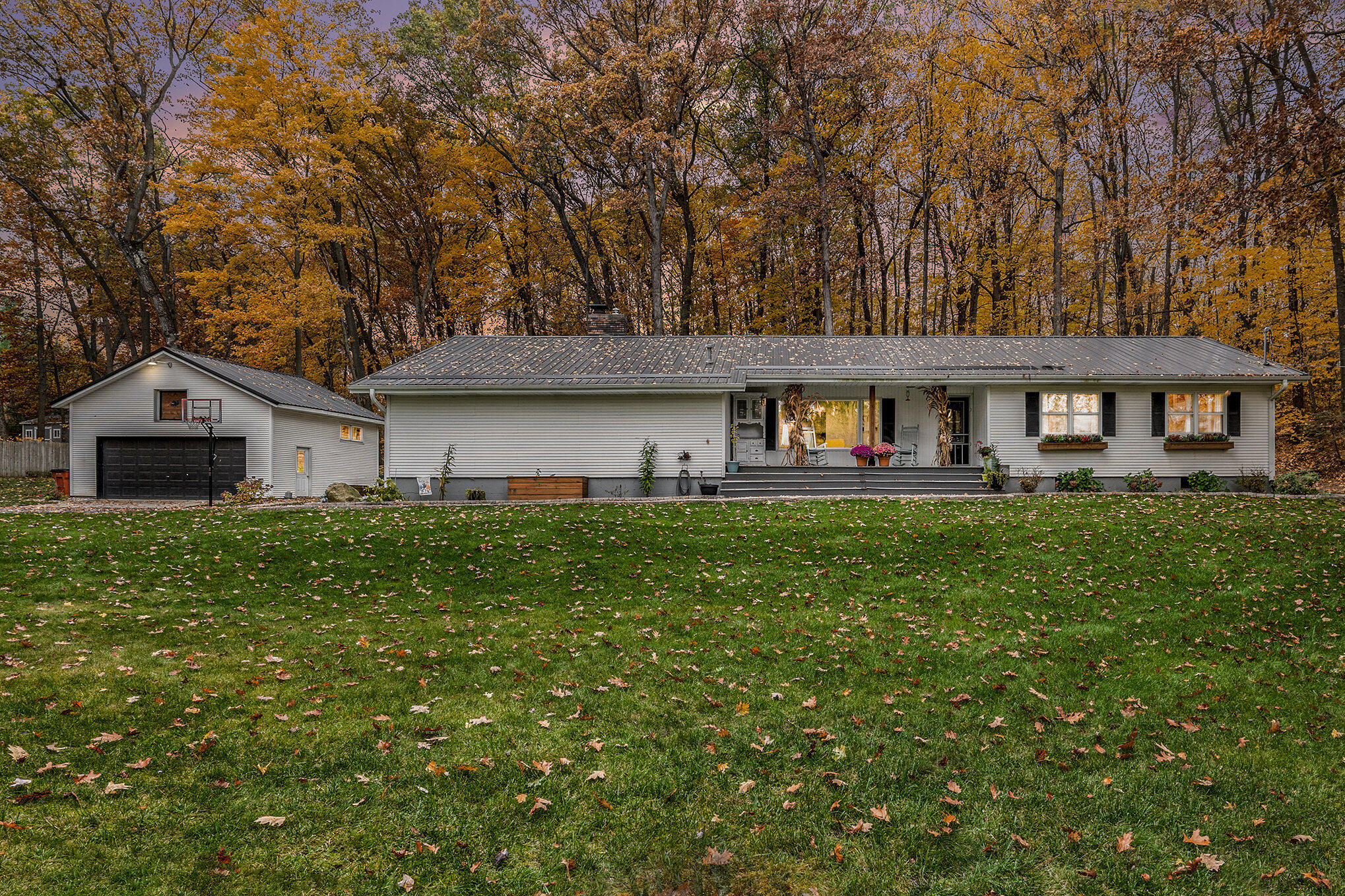 8825 Algoma Avenue NE Algoma Township MI 49341