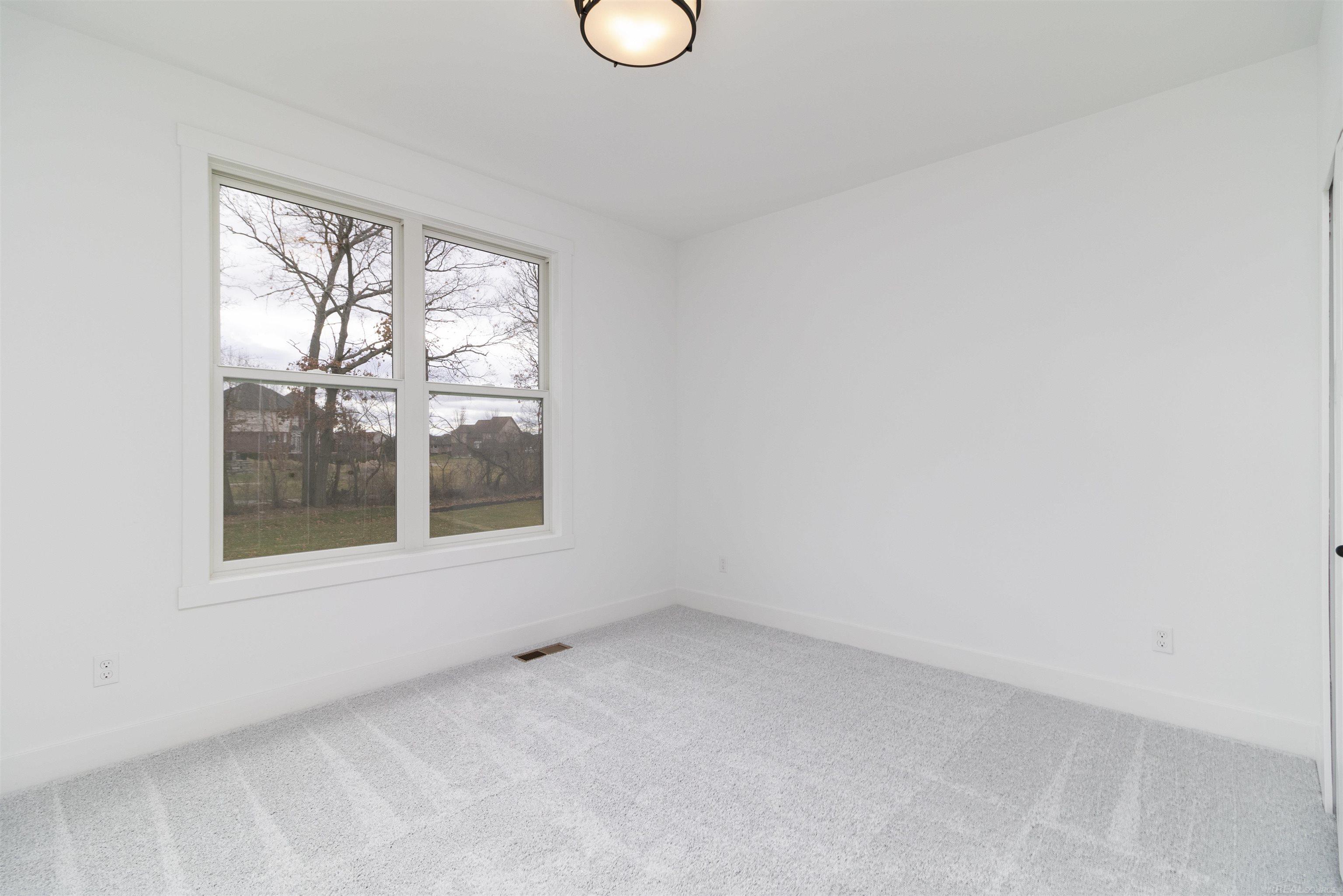 63716 Redbud Drive Washington Township MI 48095