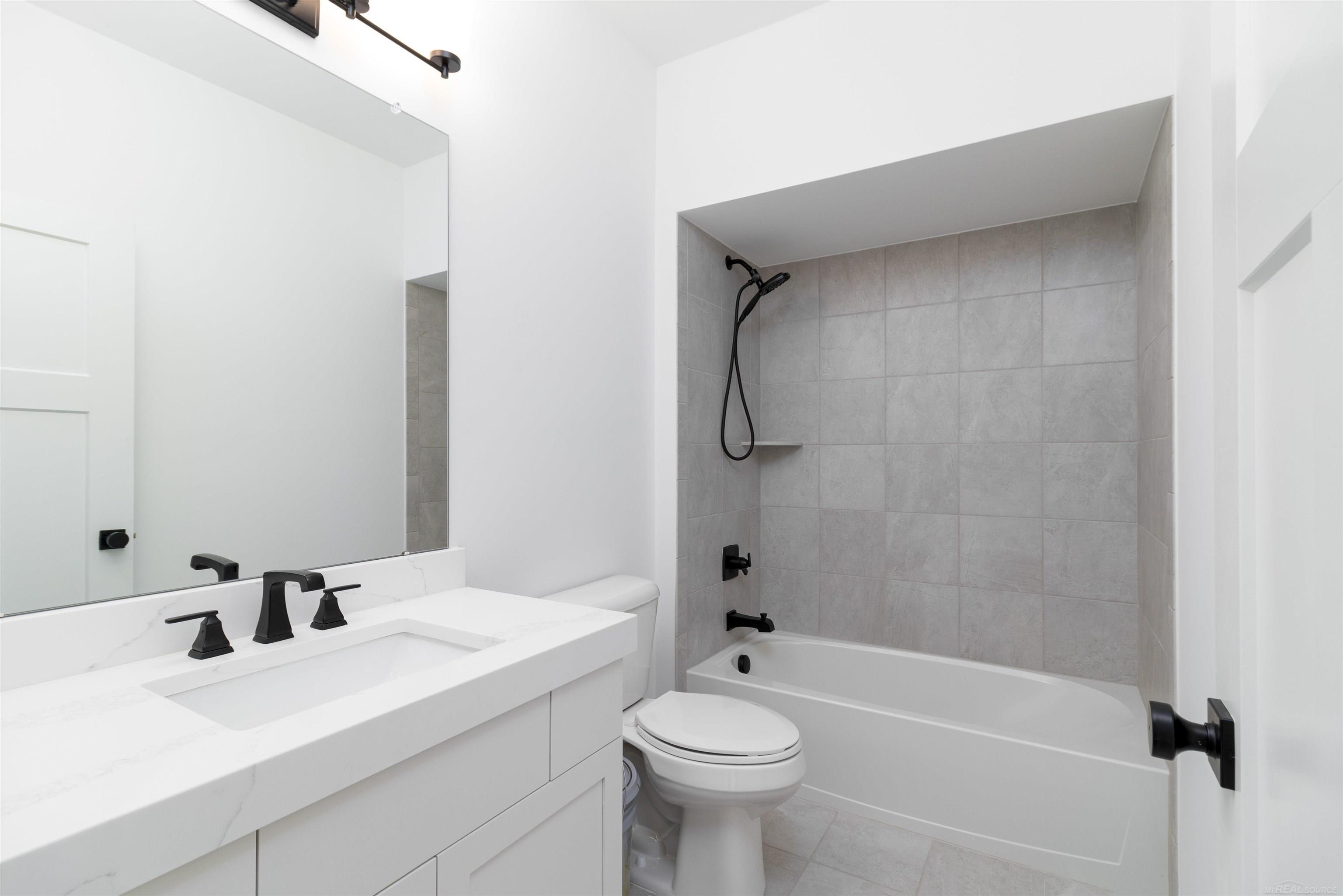 63716 Redbud Drive Washington Township MI 48095