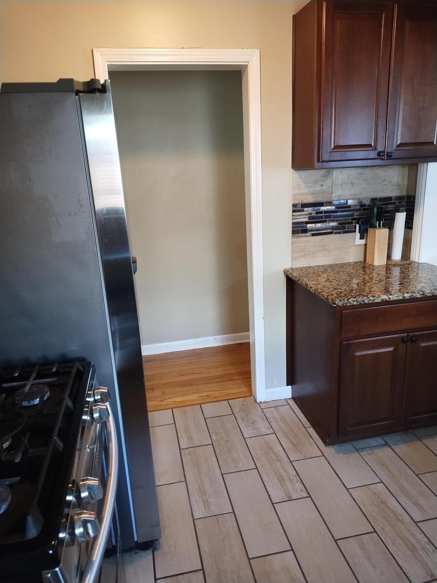 23058 Donald Avenue Eastpointe City MI 48021