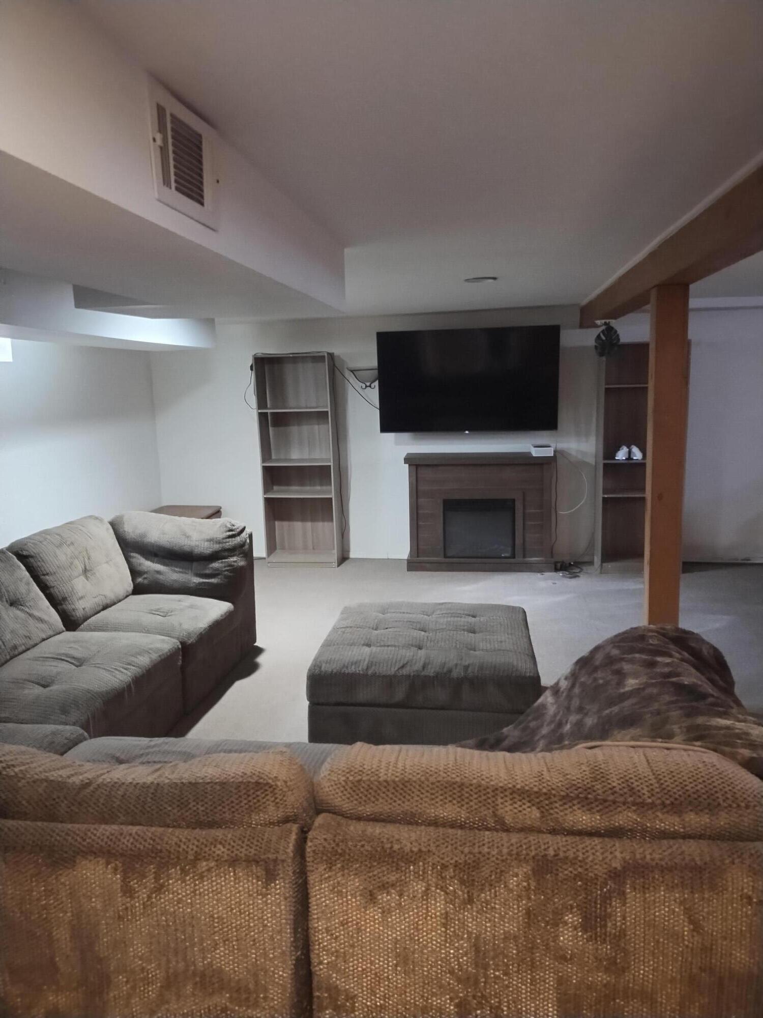 23058 Donald Avenue Eastpointe City MI 48021