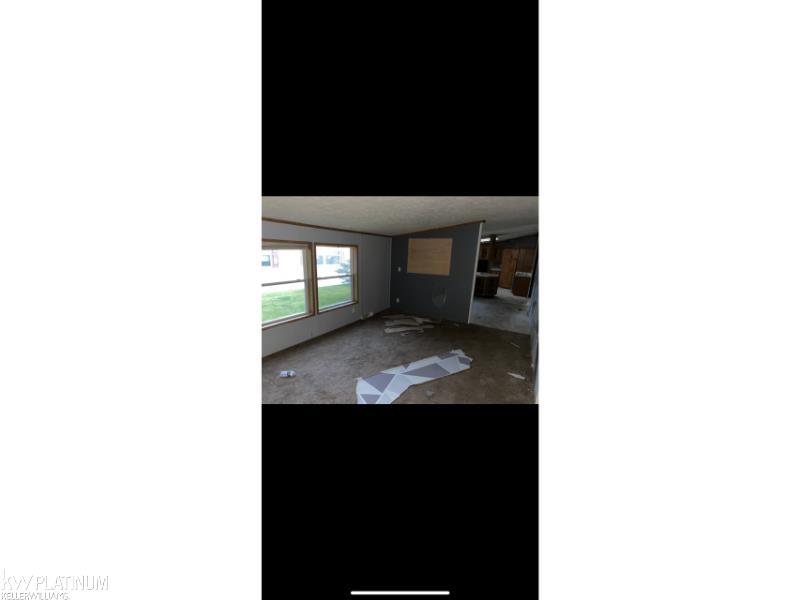 52239 Landsdowne Circle Chesterfield Township MI 48051