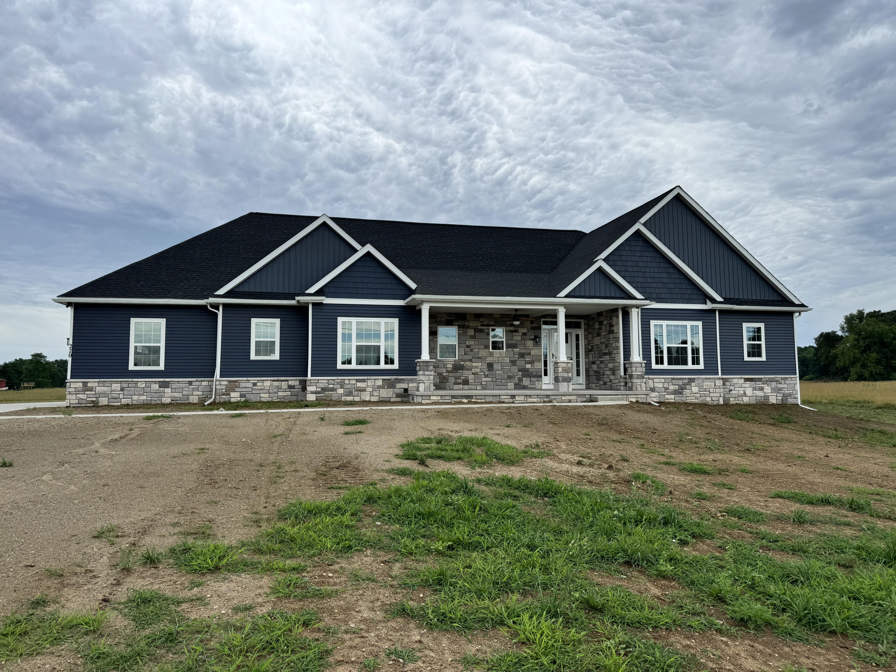 9004 Charter Oak Lane York Charter Township MI 48176