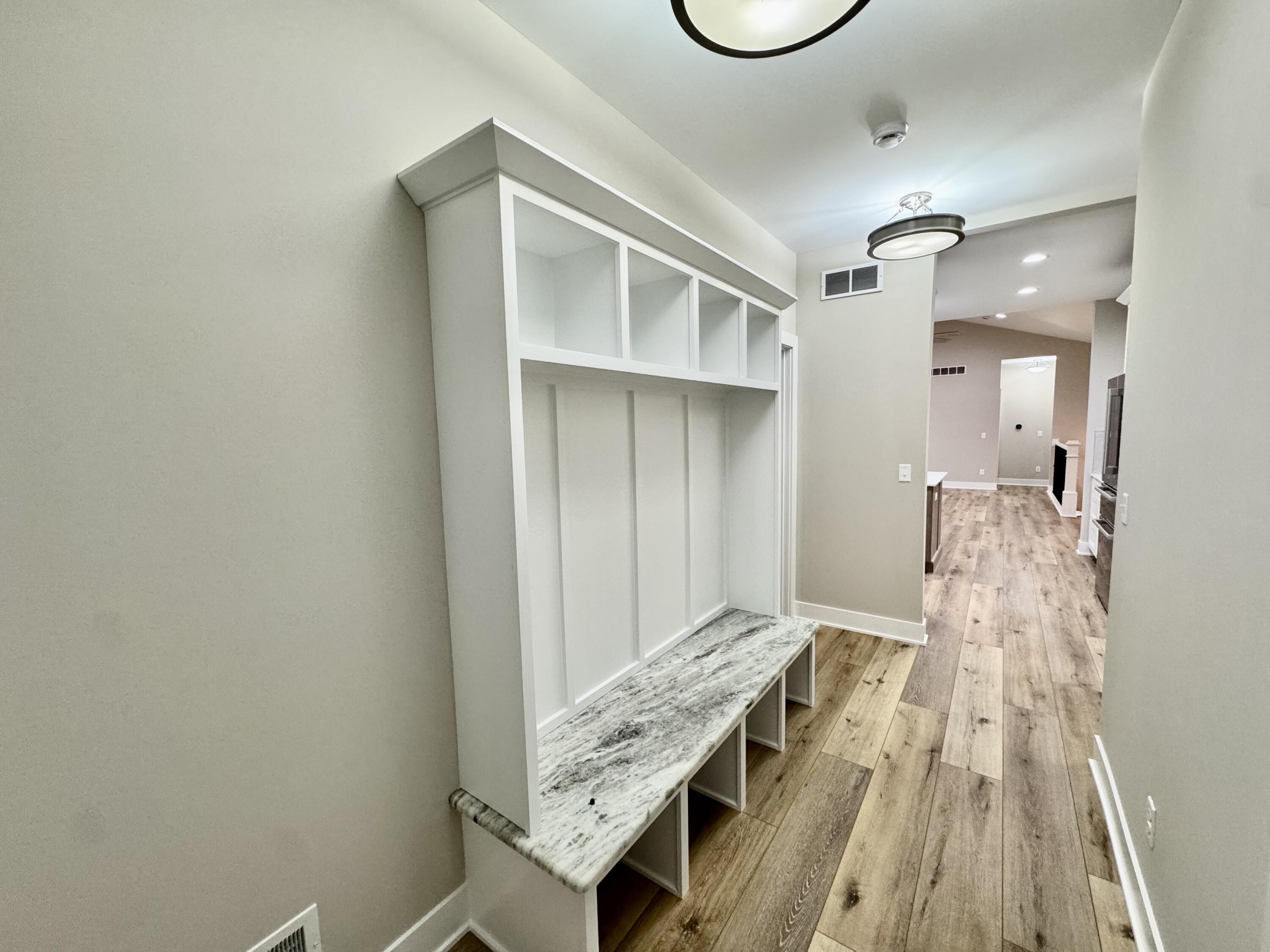9004 Charter Oak Lane York Charter Township MI 48176