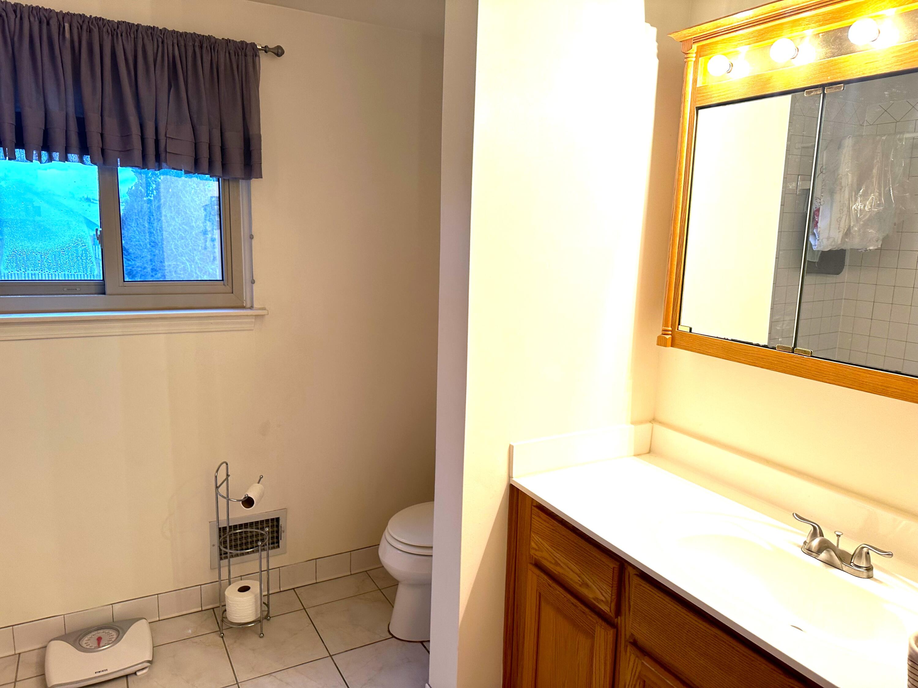 2210 Woodmont Drive W Canton Charter Township MI 48188