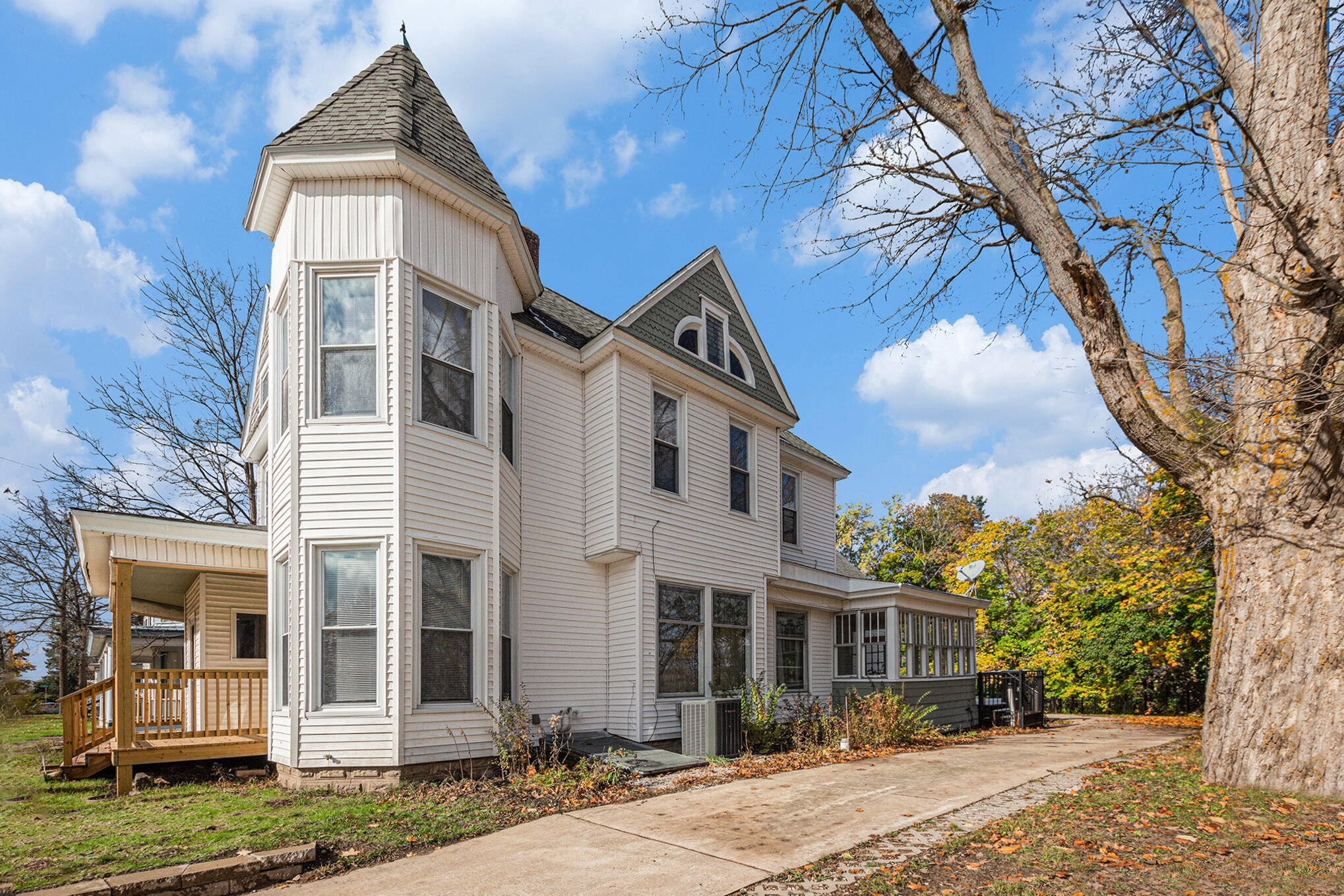 417 Maple Street Big Rapids City MI 49307