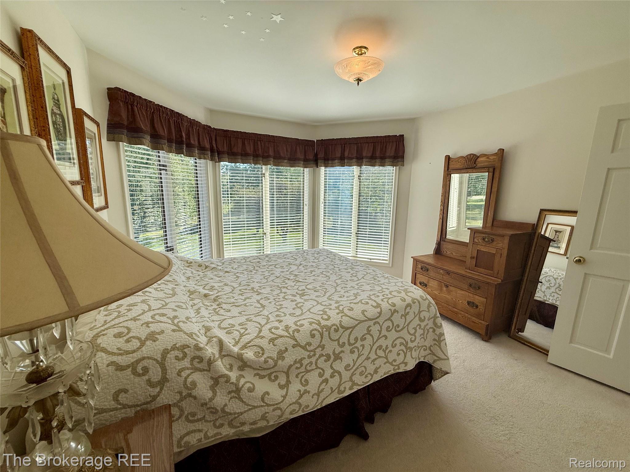 12088 Pinebrook Lane Green Oak Township MI 48178