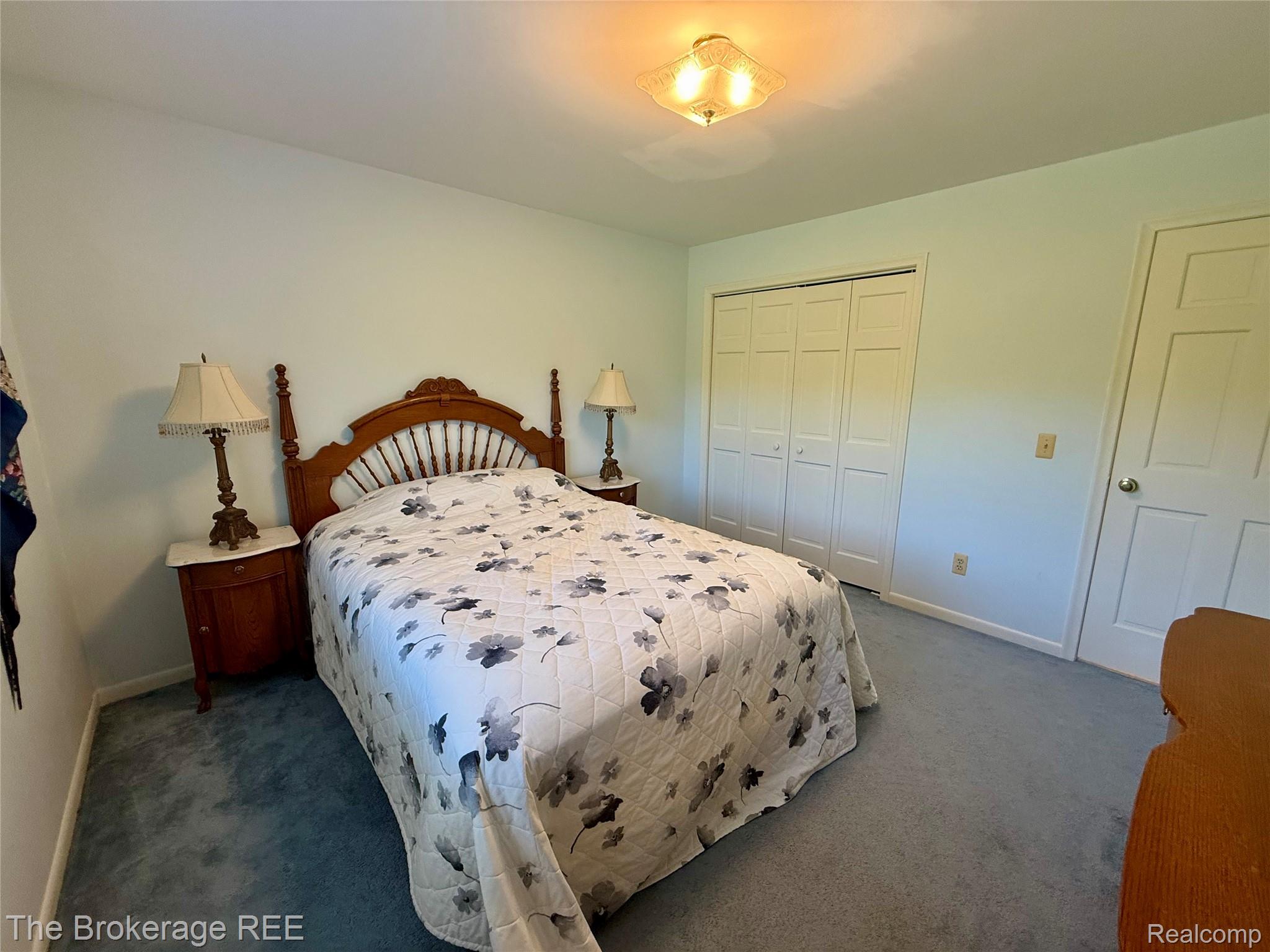 12088 Pinebrook Lane Green Oak Township MI 48178