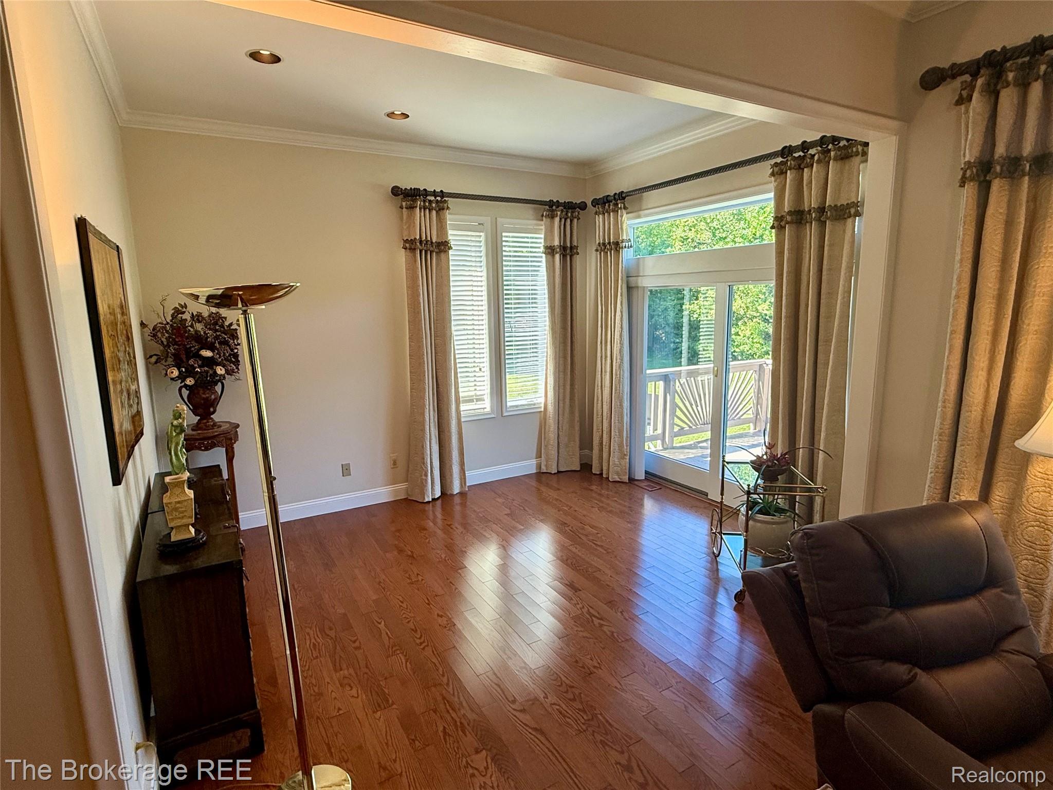 12088 Pinebrook Lane Green Oak Township MI 48178