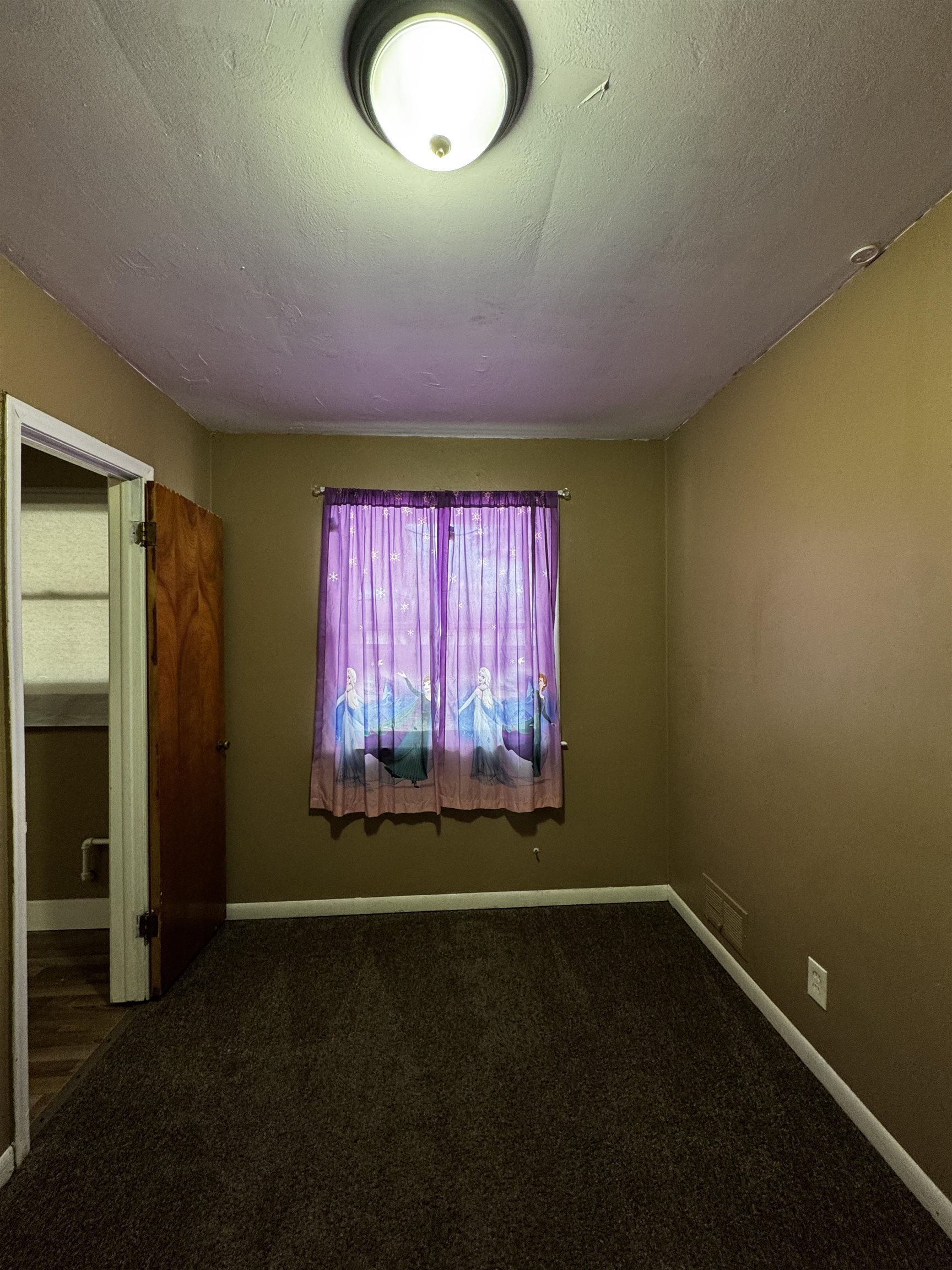 3009 Menominee Avenue Unknown City MI 48507