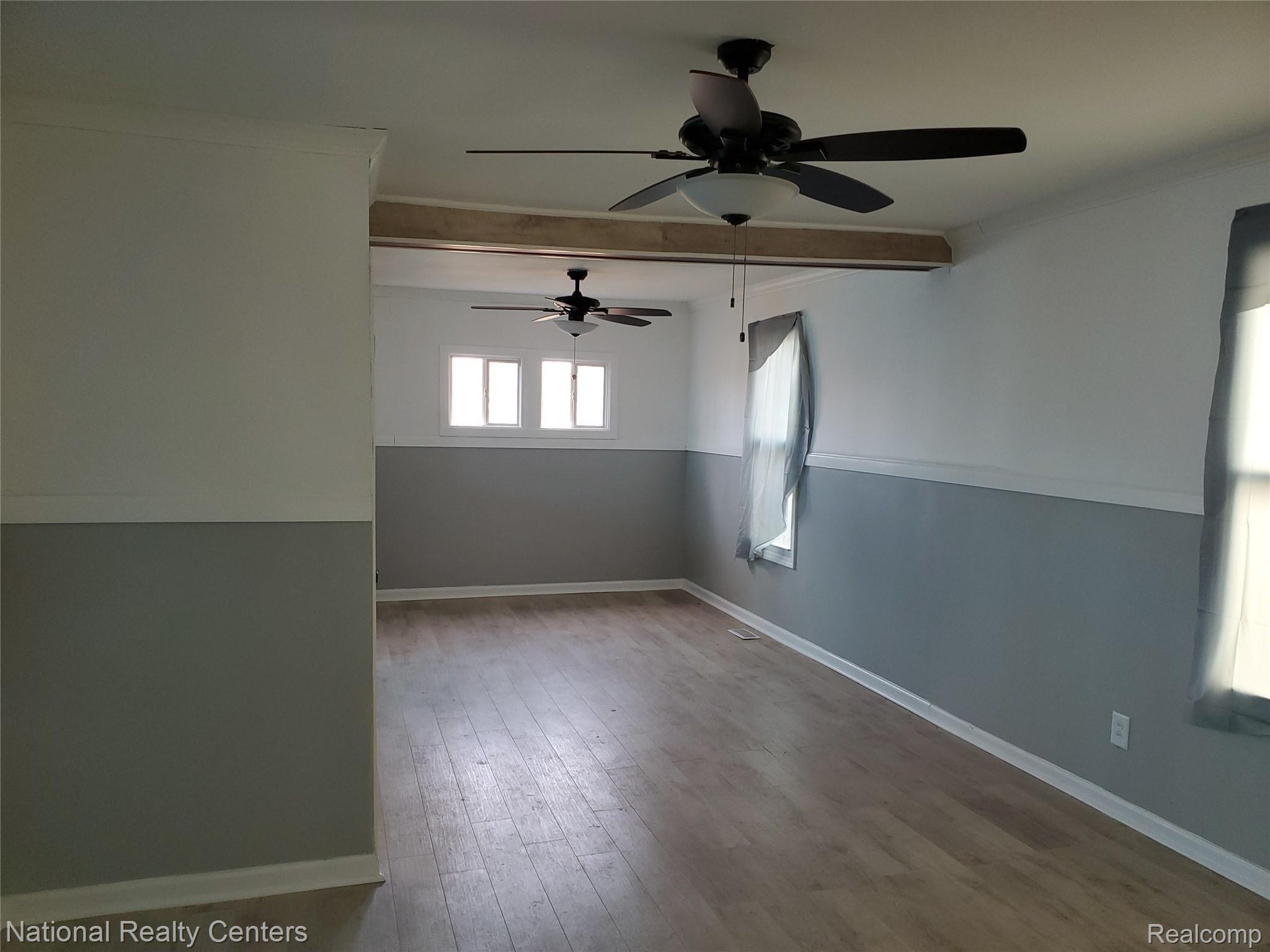 118 Henry Clay Avenue Pontiac City MI 48341