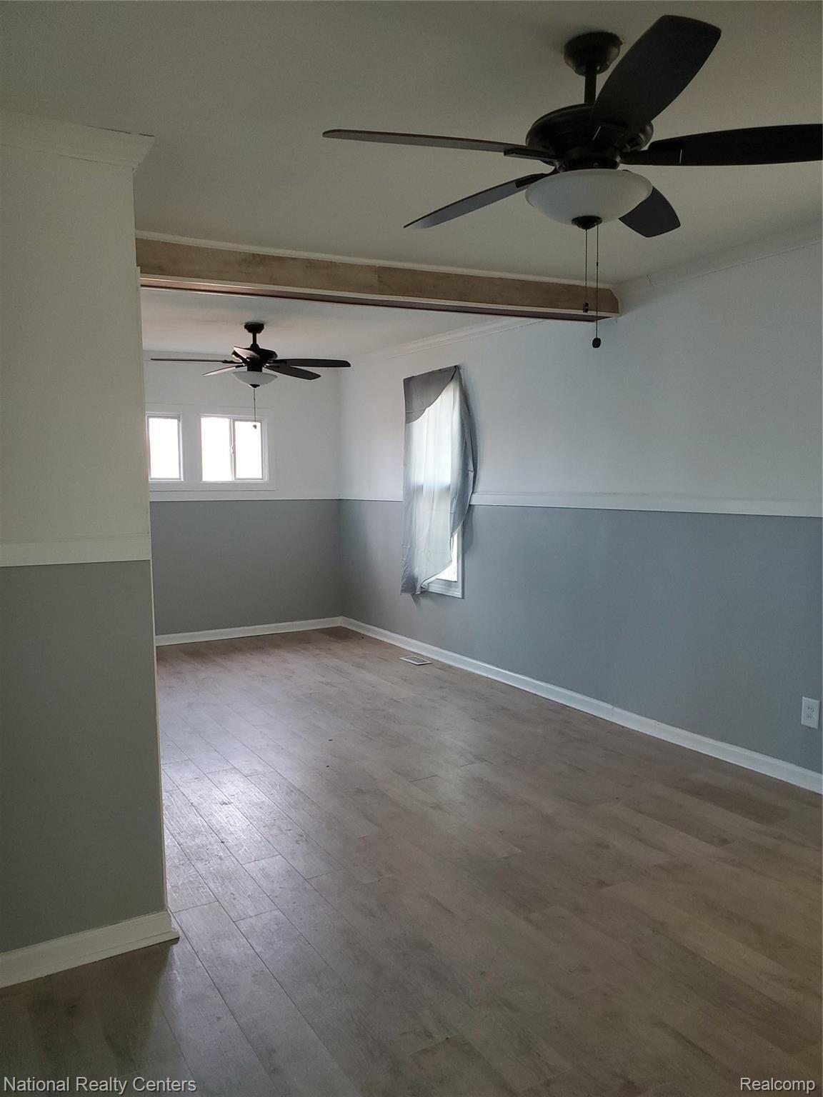 118 Henry Clay Avenue Pontiac City MI 48341