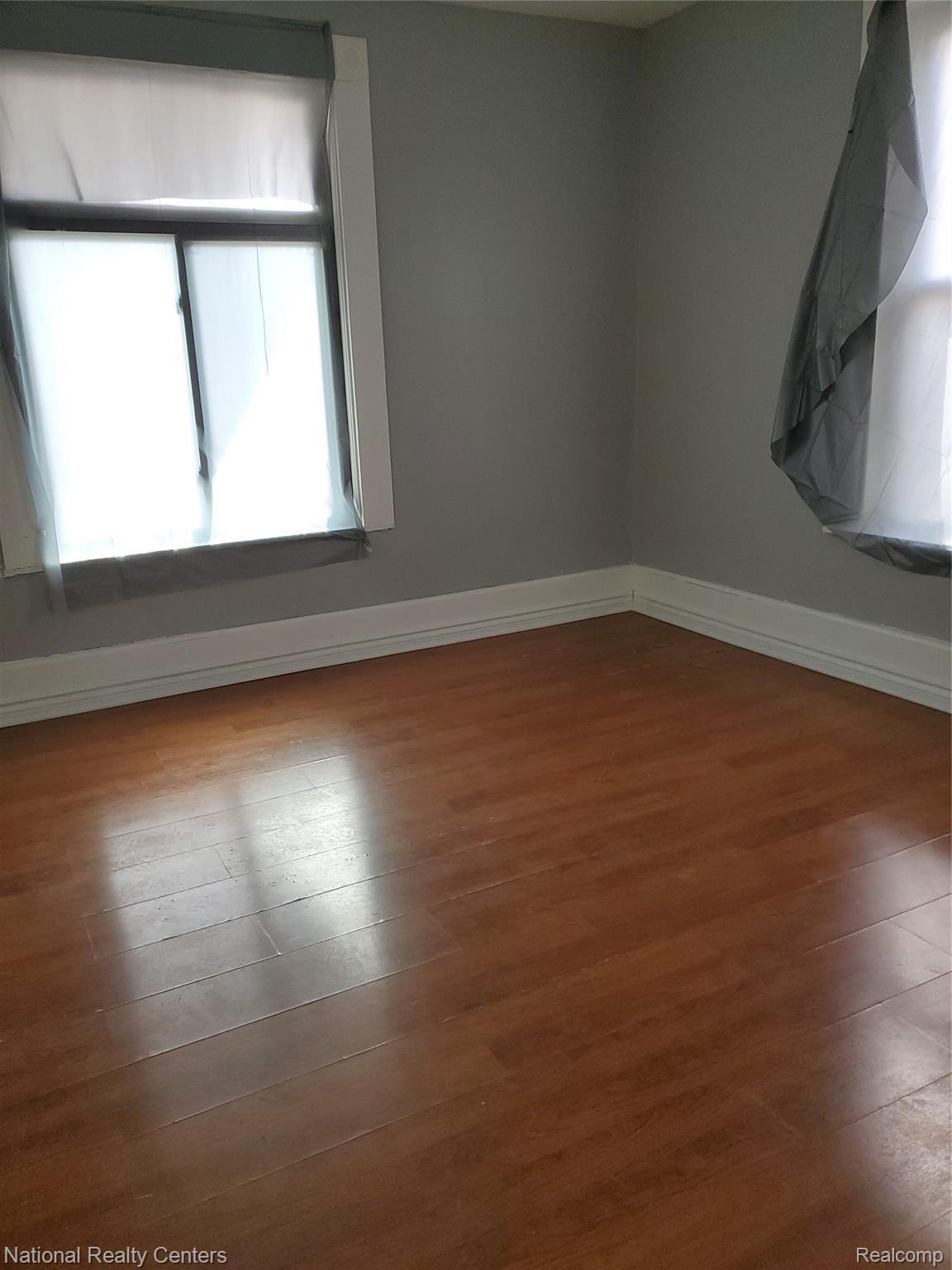 118 Henry Clay Avenue Pontiac City MI 48341