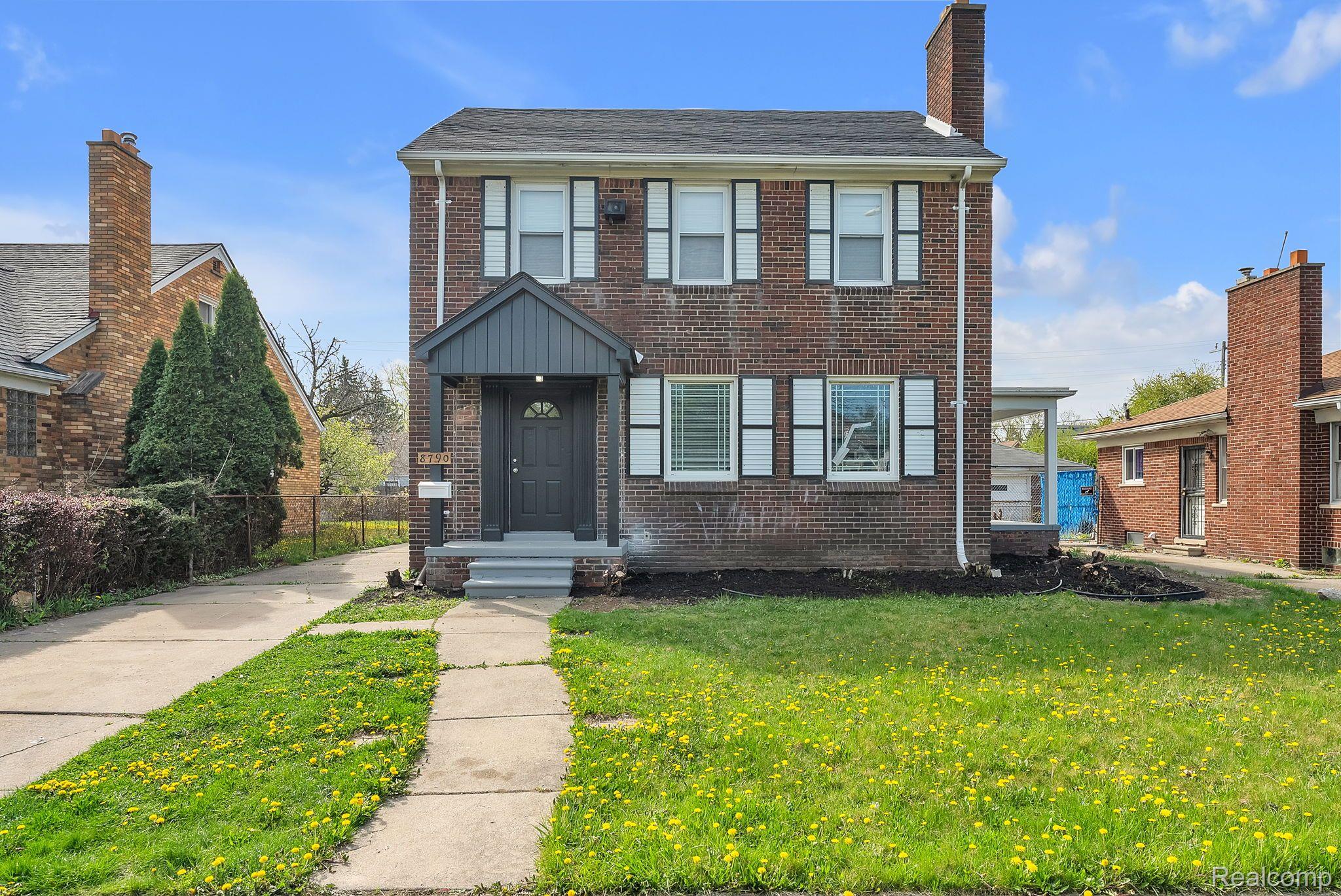 8790 E Outer Drive Detroit City MI 48213