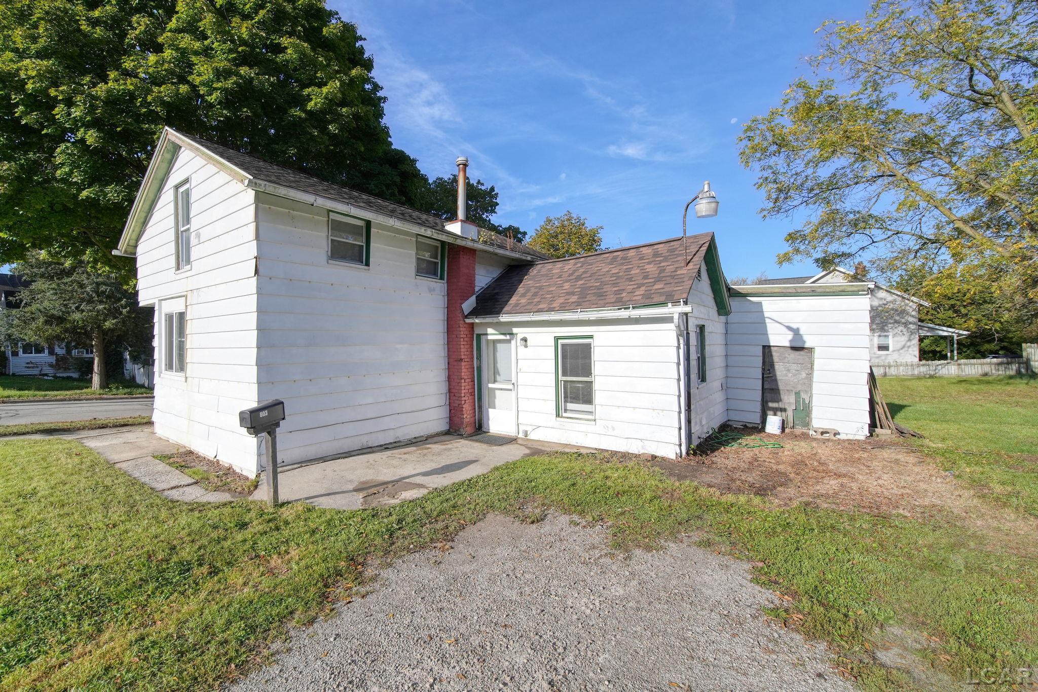 803 Ormsby Street Adrian City MI 49221