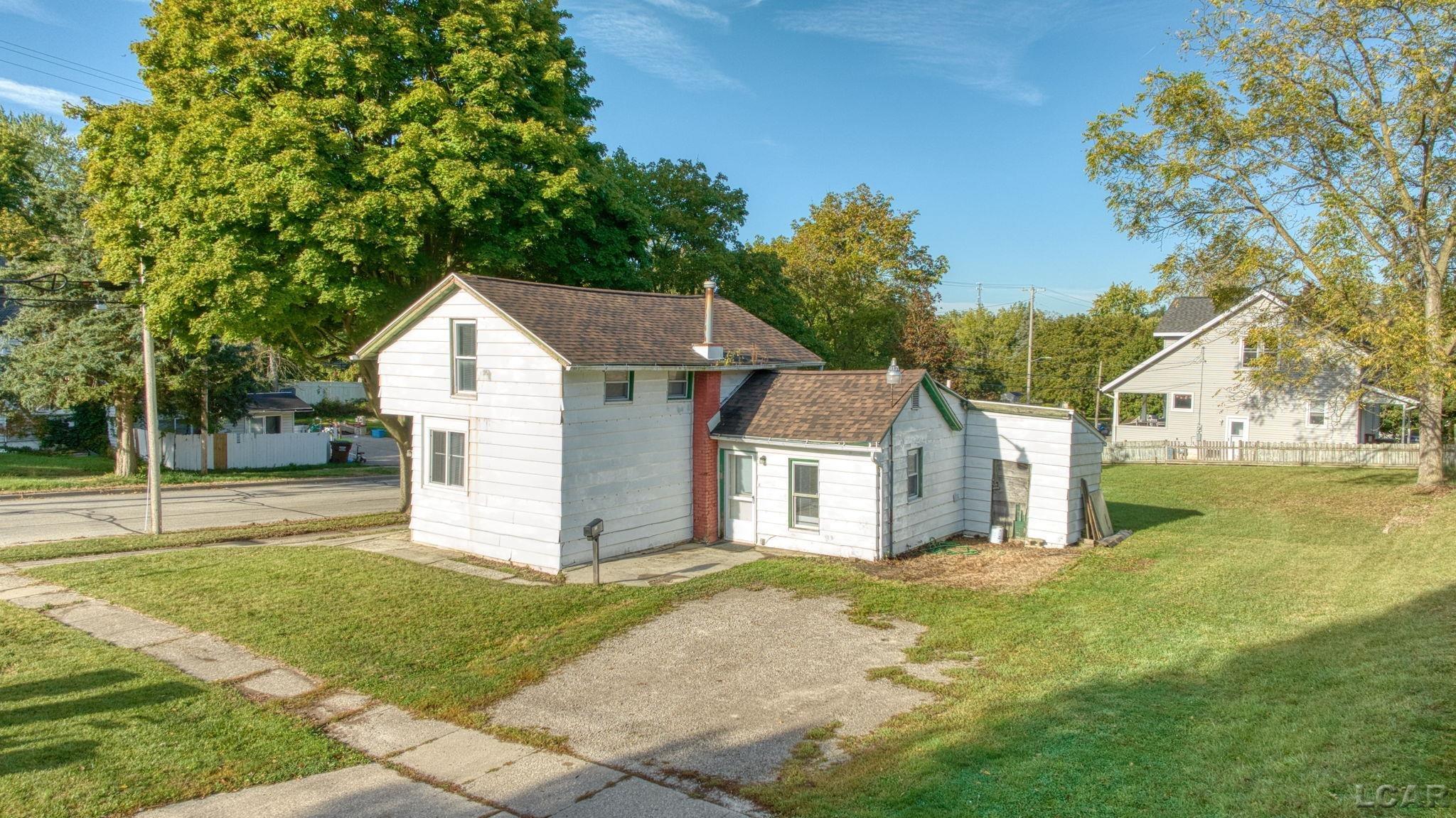 803 Ormsby Street Adrian City MI 49221