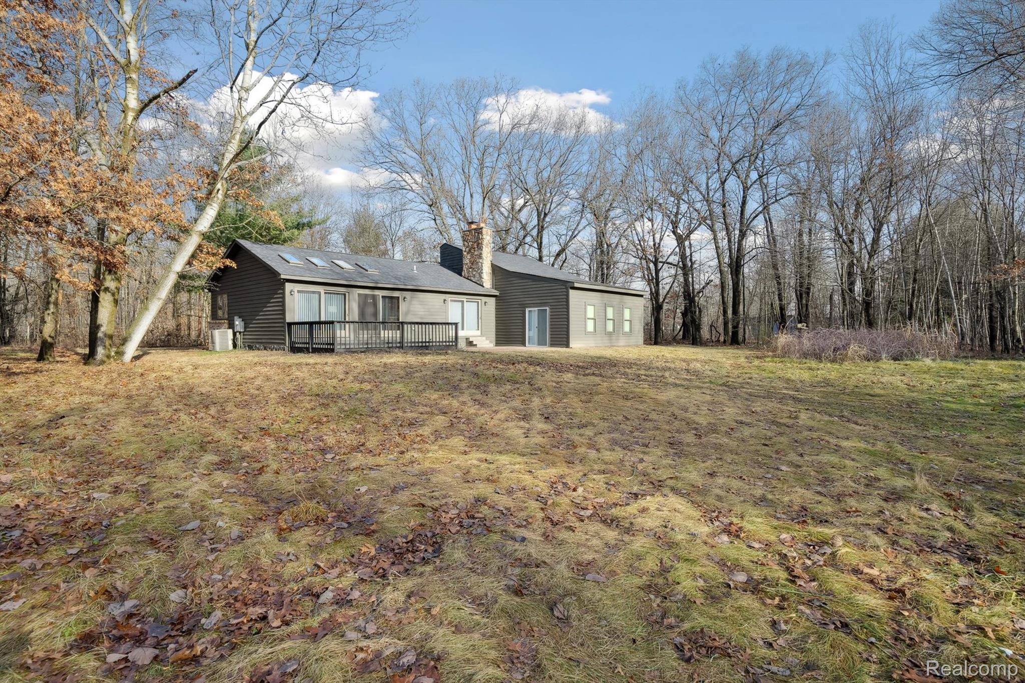 8270 Mcclements Road Brighton City MI 48114