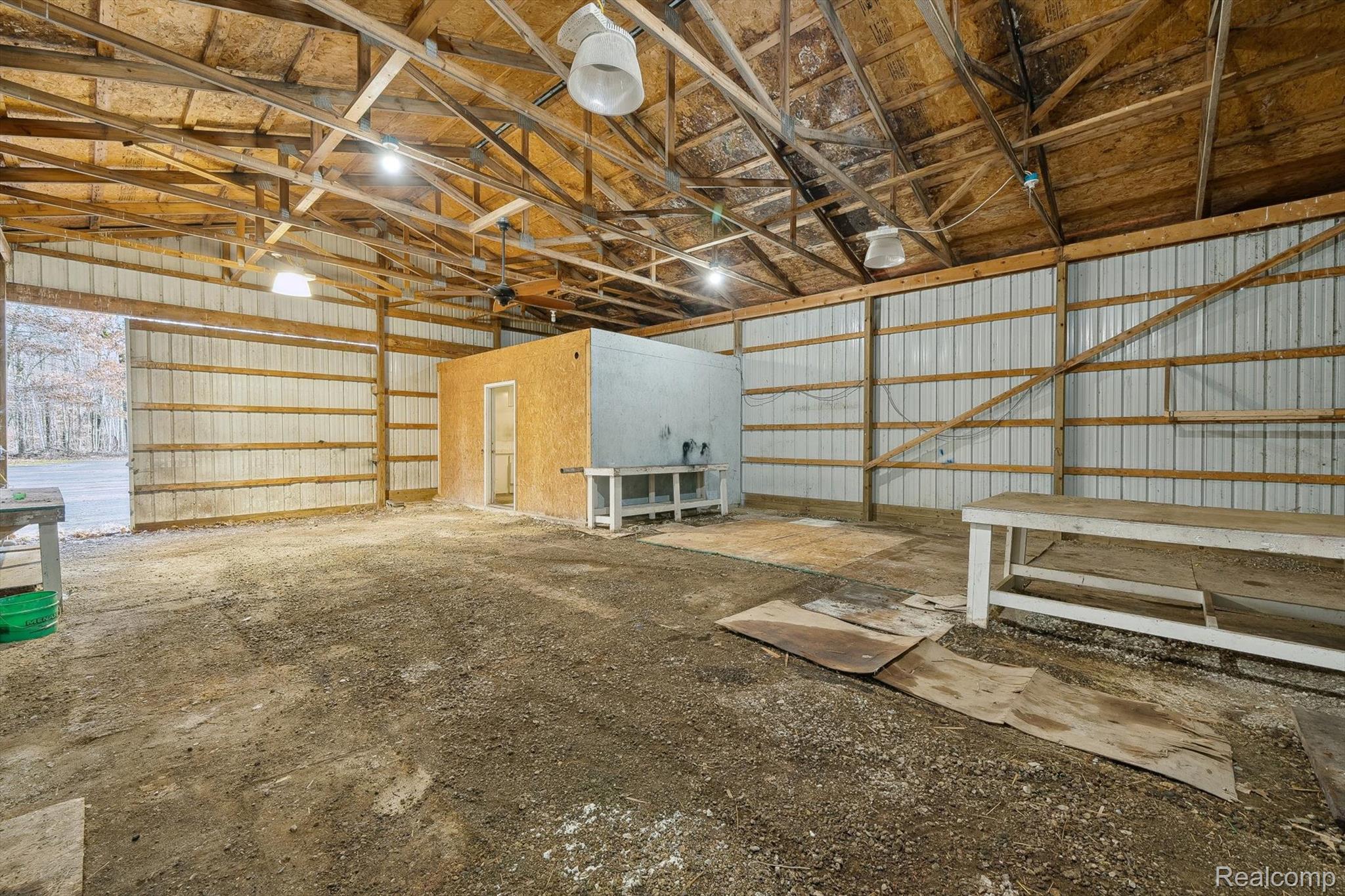 8270 Mcclements Road Brighton City MI 48114