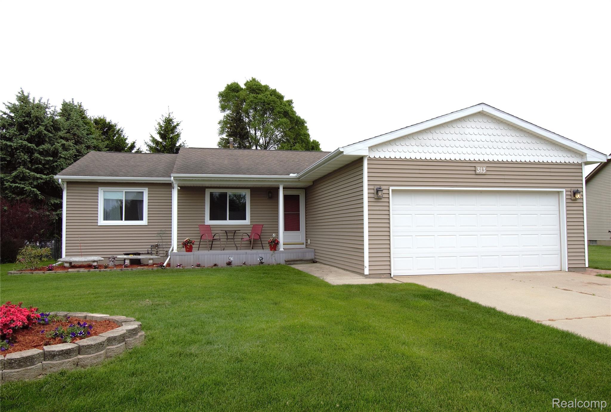 313 Janet Lane Almont Township MI 48003