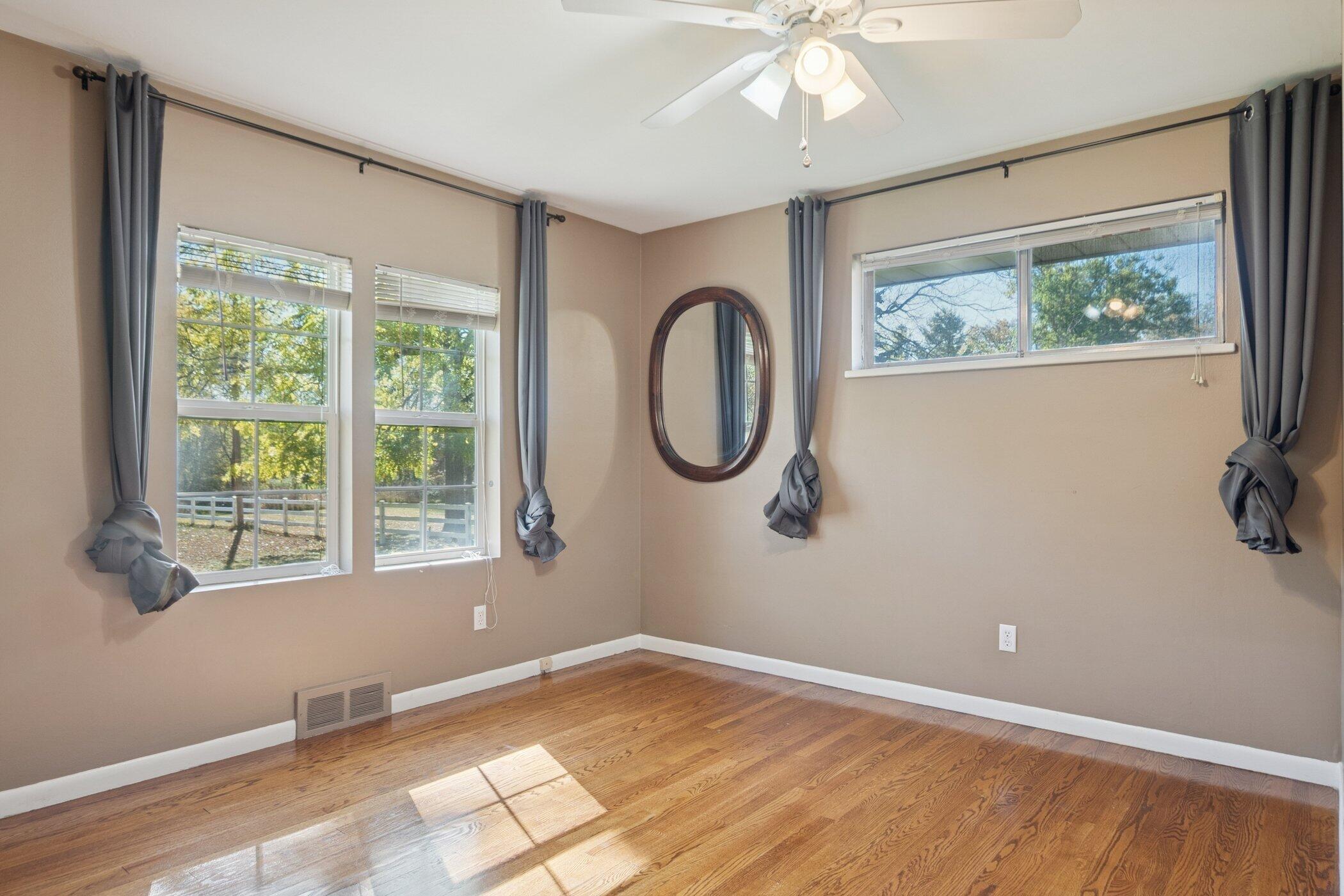 58221 Travis Road Lyon Charter Township MI 48165