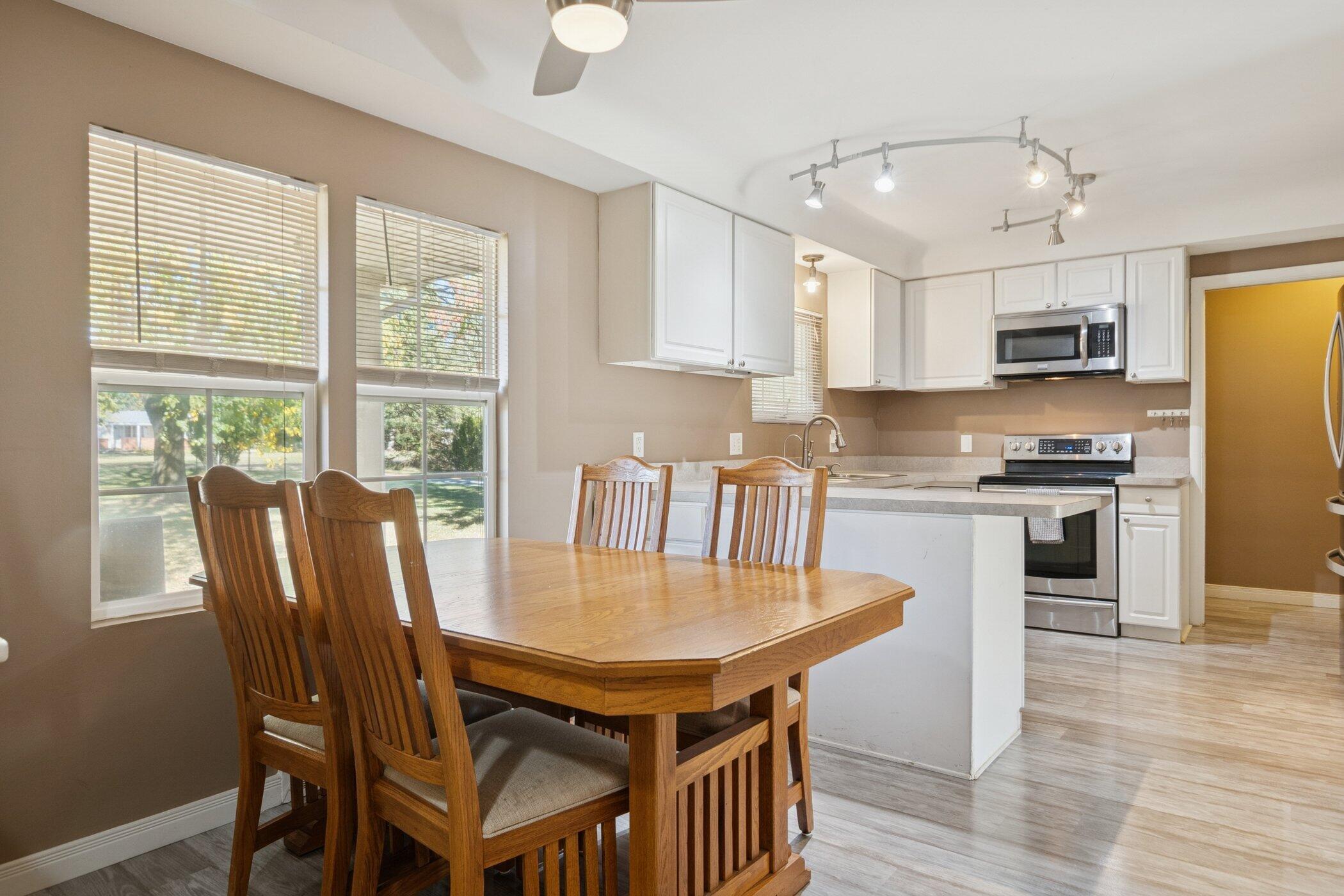 58221 Travis Road Lyon Charter Township MI 48165