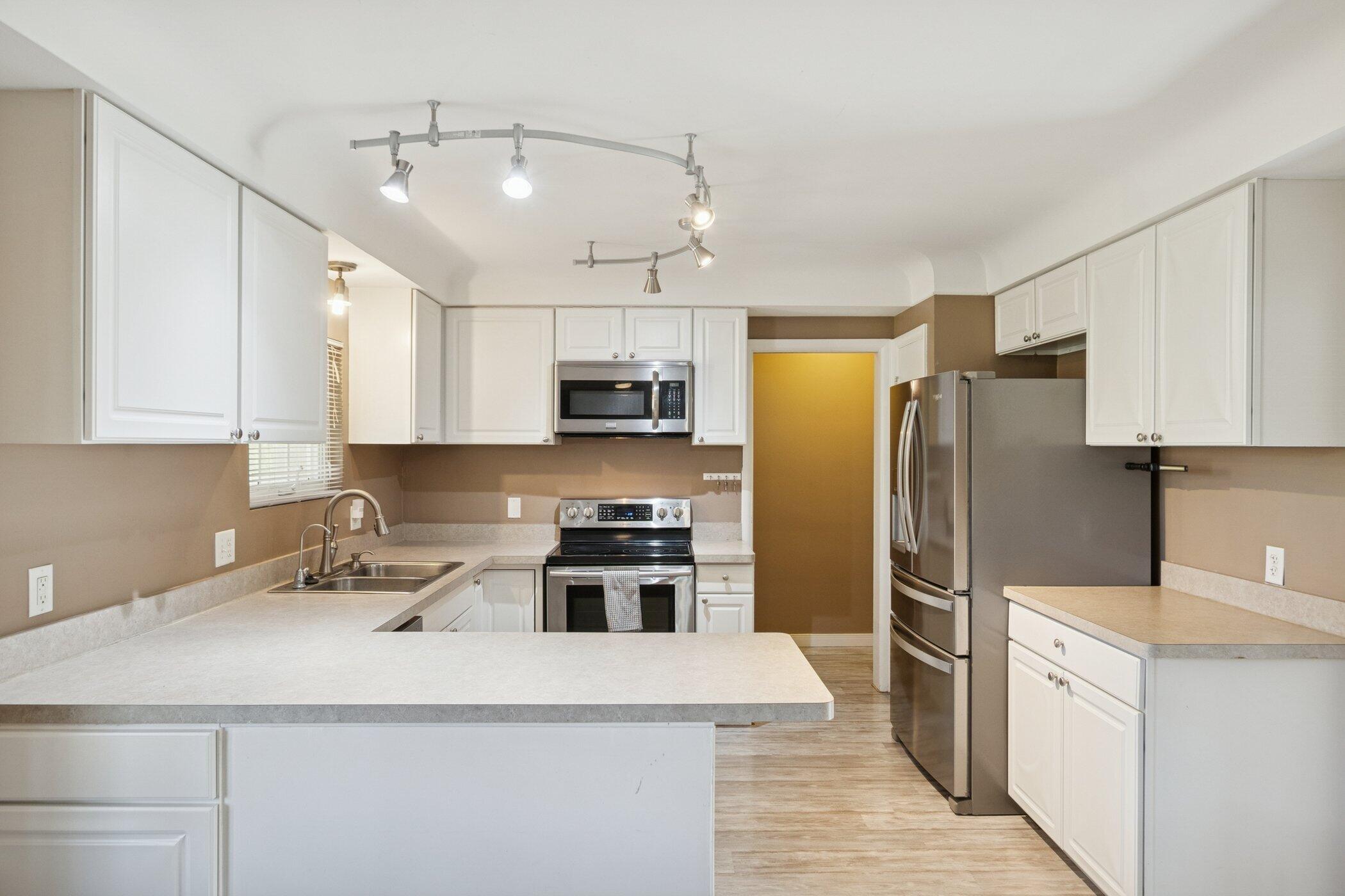 58221 Travis Road Lyon Charter Township MI 48165