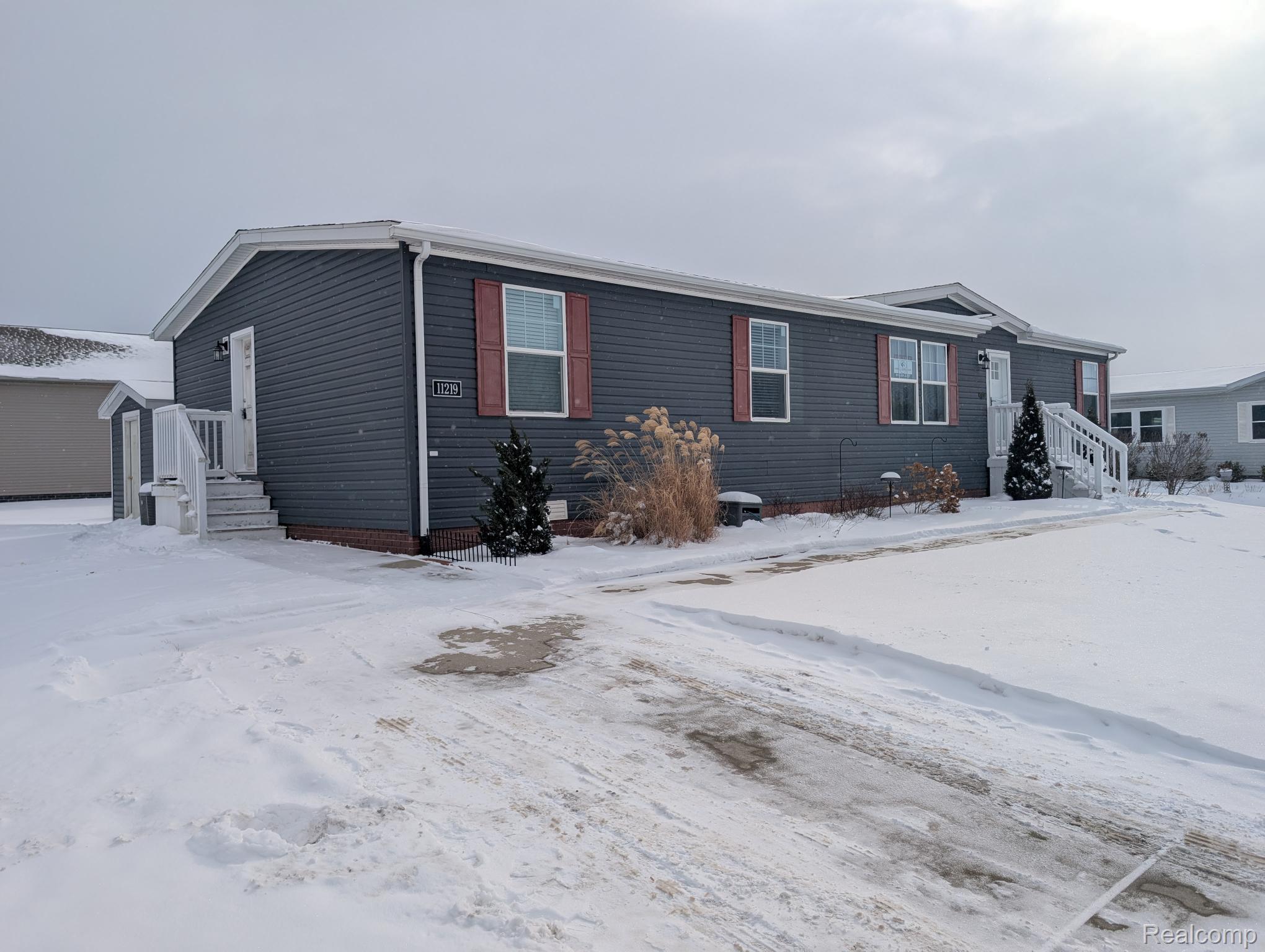 11219 Wildbrook Court Green Oak Township MI 48178