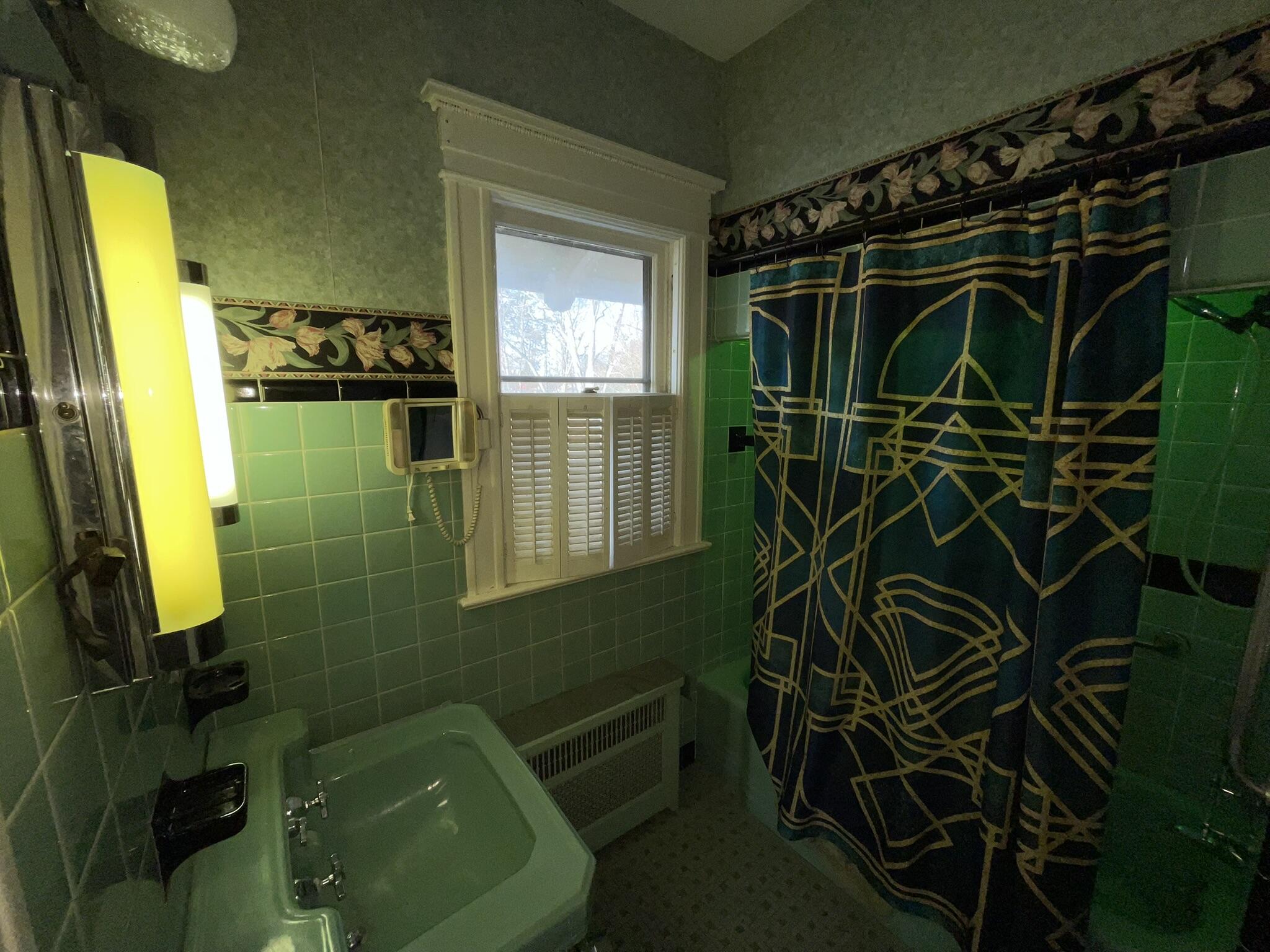 623 N State Street Alma City MI 48801