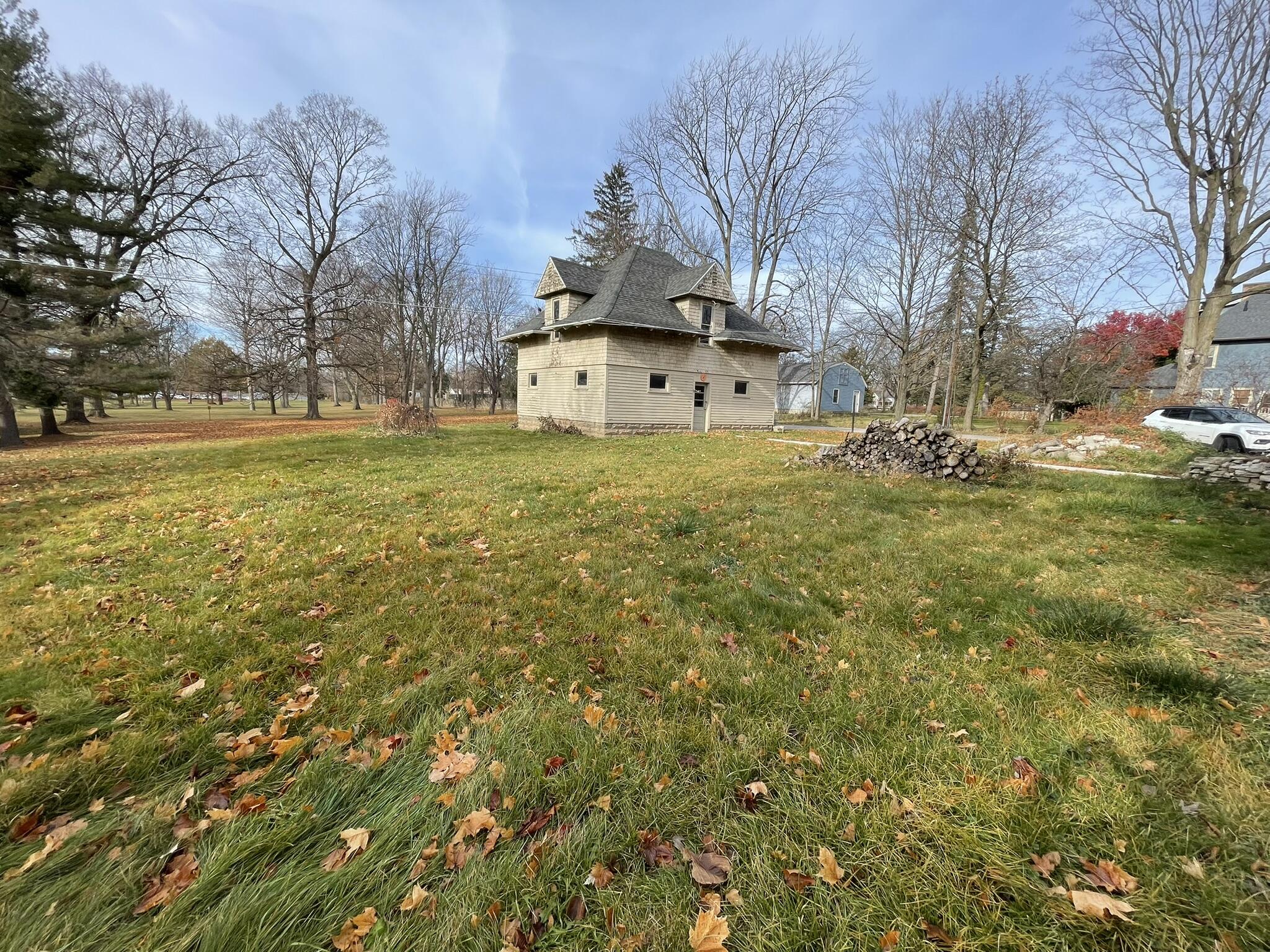 623 N State Street Alma City MI 48801