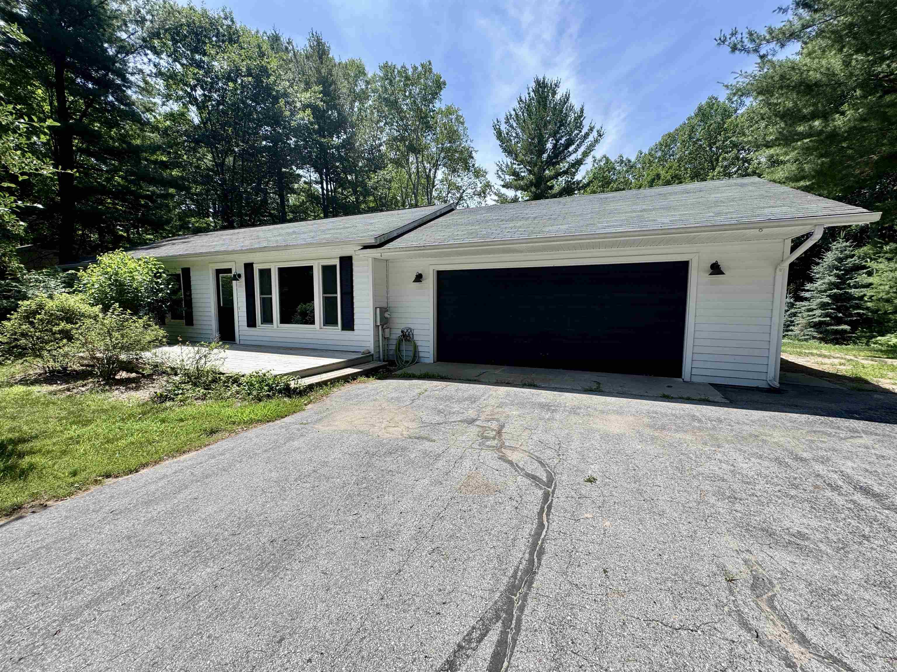 4283 Bartlett Road Acme Township MI 49690