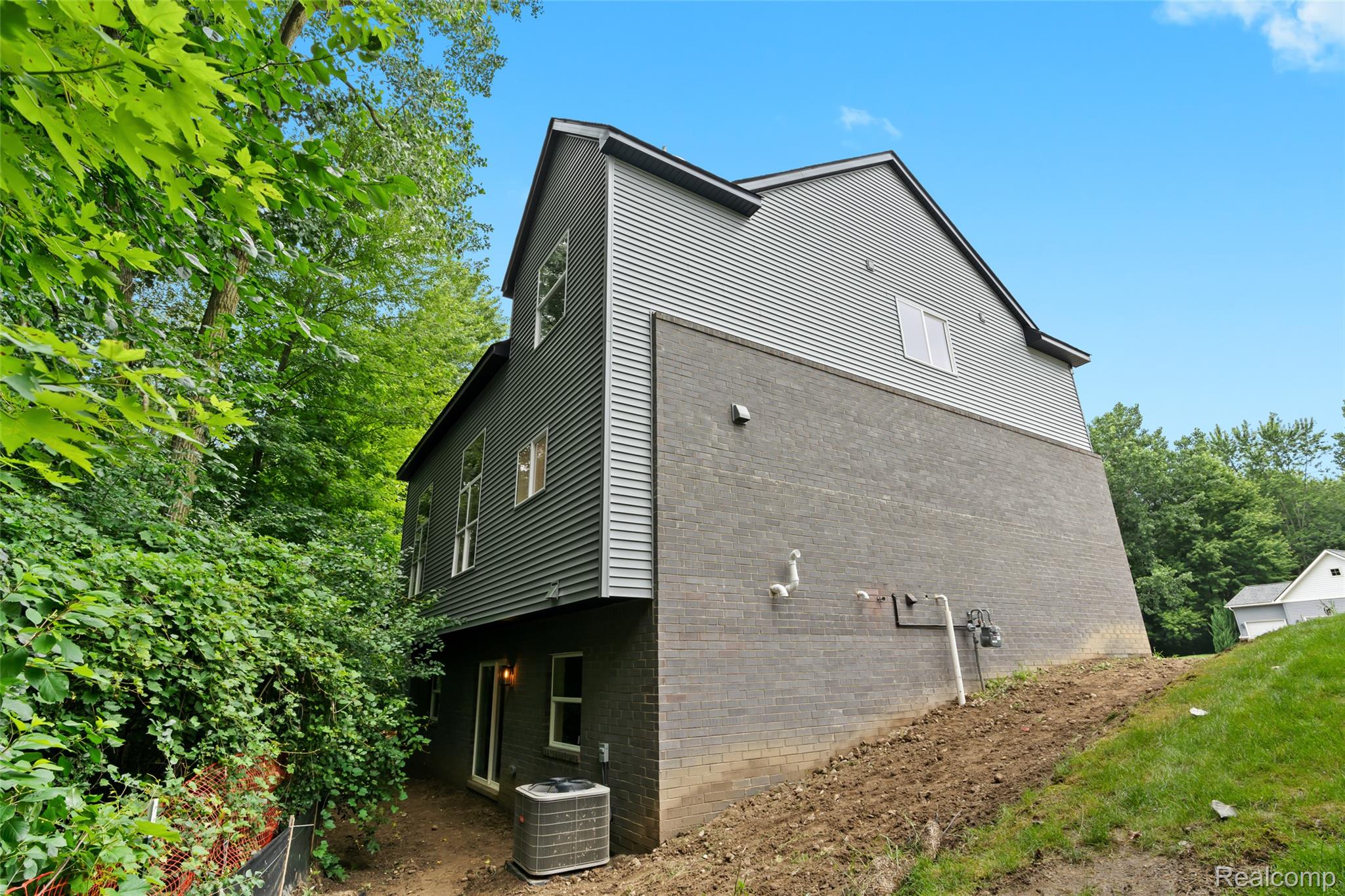 1487 St James Boulevard Pittsfield Charter Township MI 48108