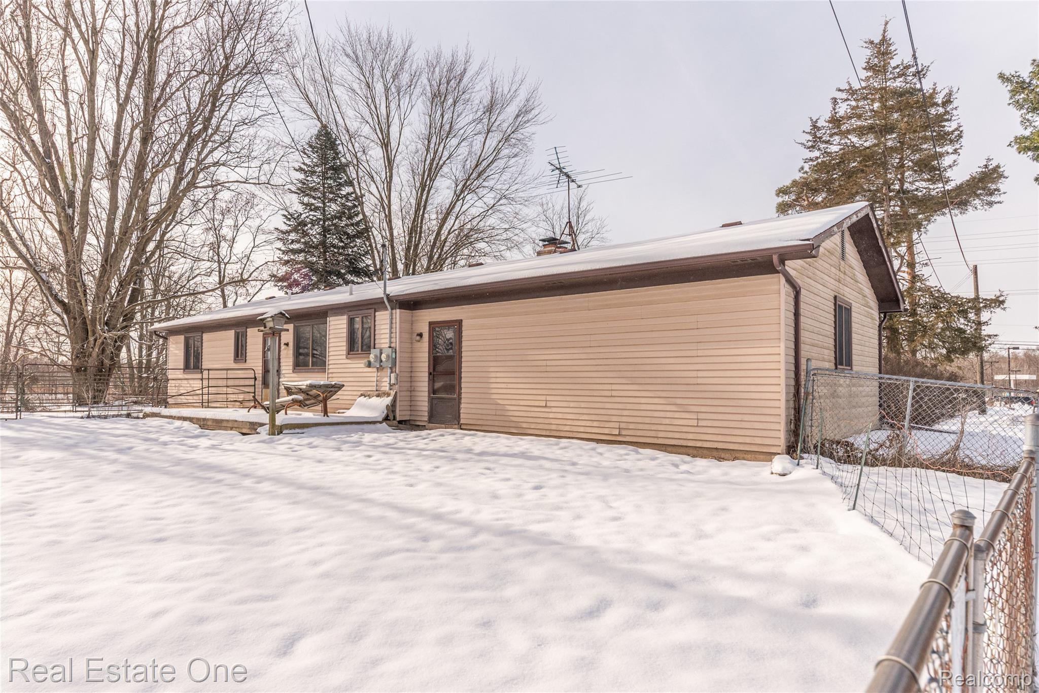 22700 Griswold Road Lyon Charter Township MI 48178