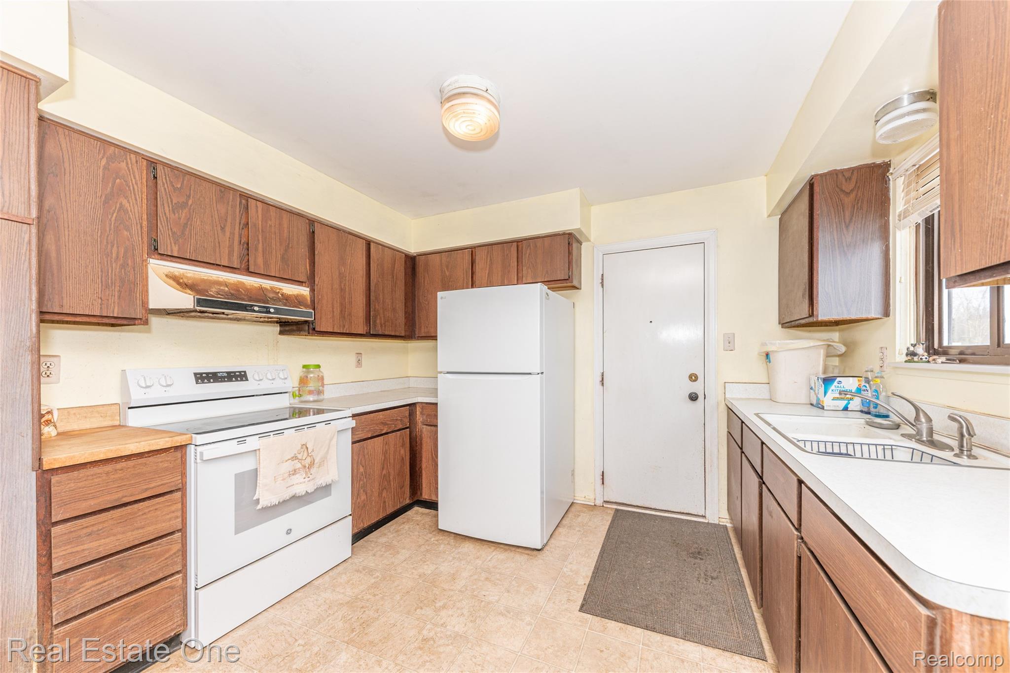 22700 Griswold Road Lyon Charter Township MI 48178
