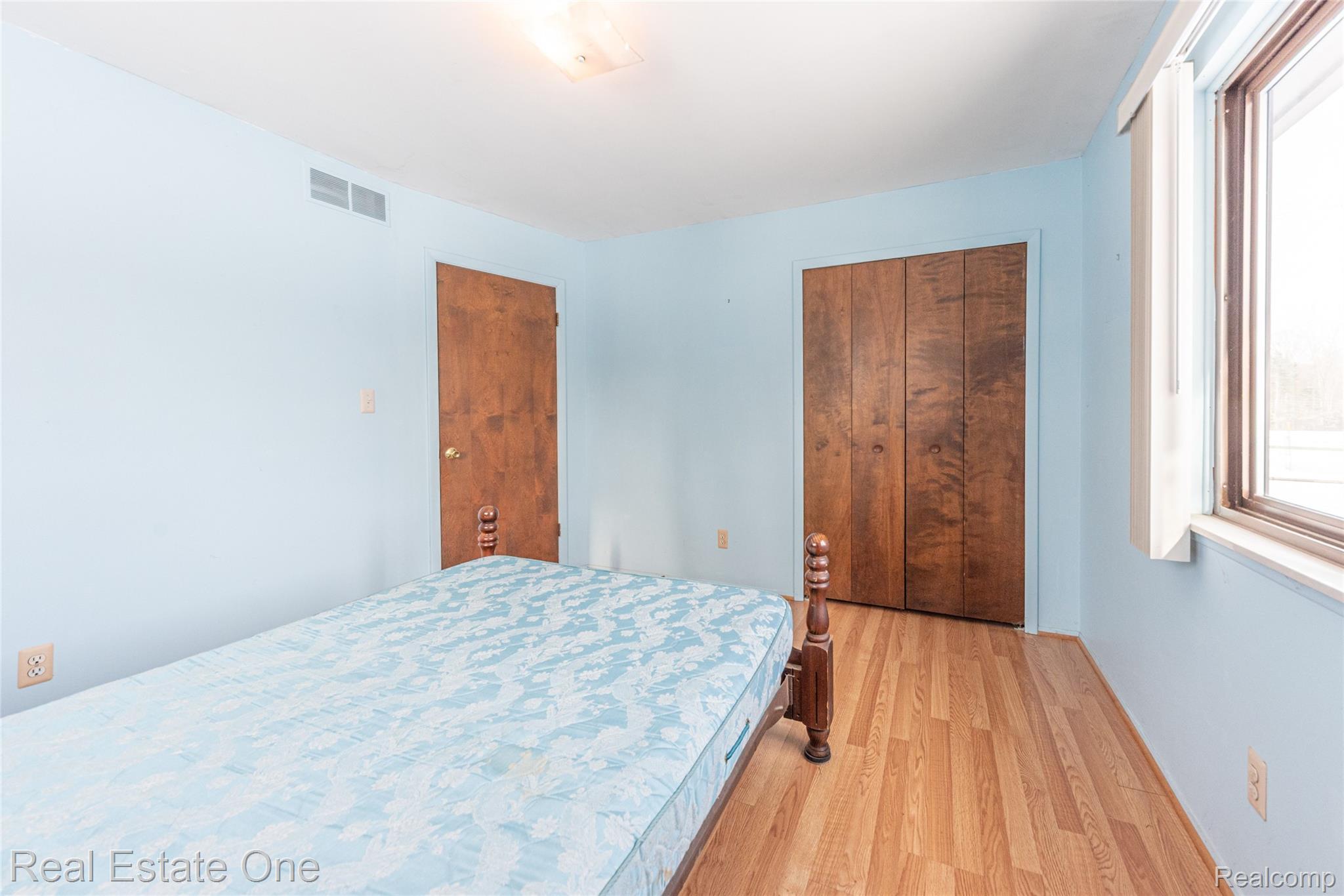 22700 Griswold Road Lyon Charter Township MI 48178