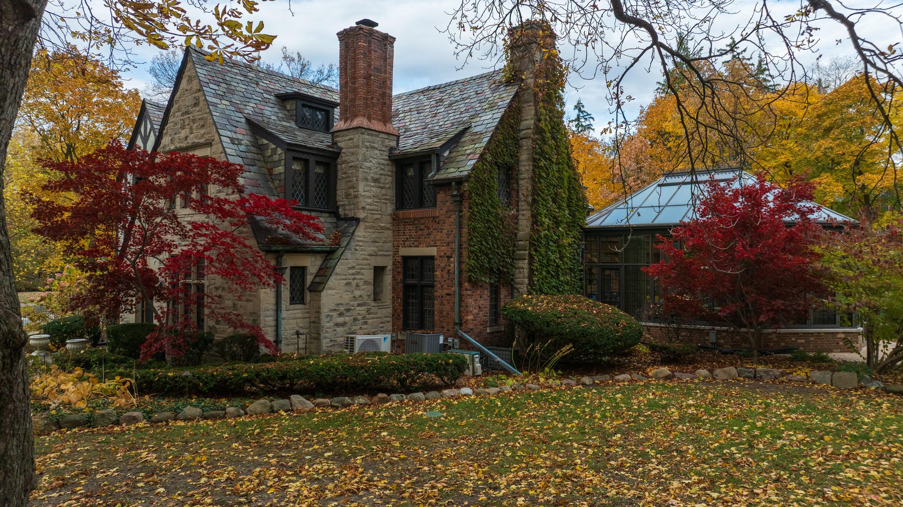 2010 Devonshire Road Ann Arbor City MI 48104