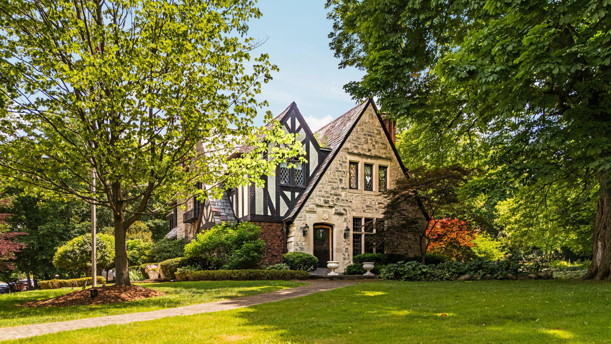 2010 Devonshire Road Ann Arbor City MI 48104