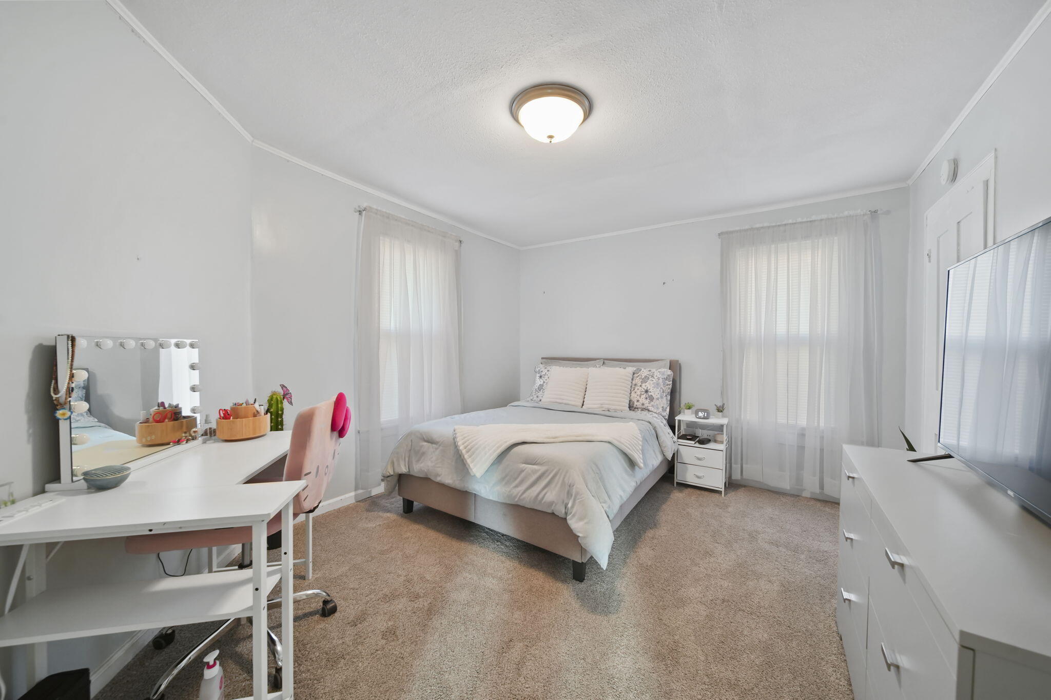 136 E Chestnut Street E Adrian City MI 49221