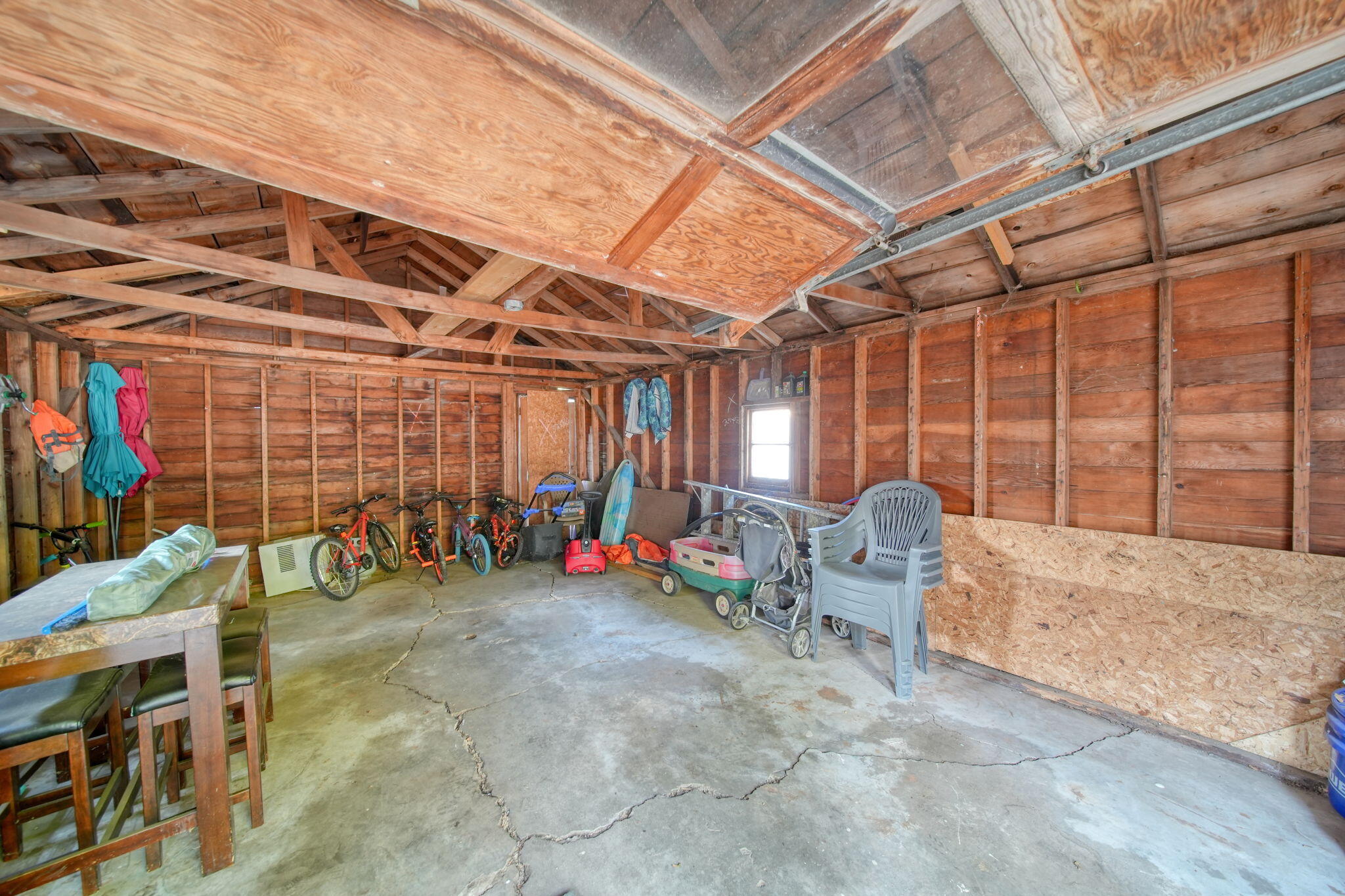 136 E Chestnut Street E Adrian City MI 49221