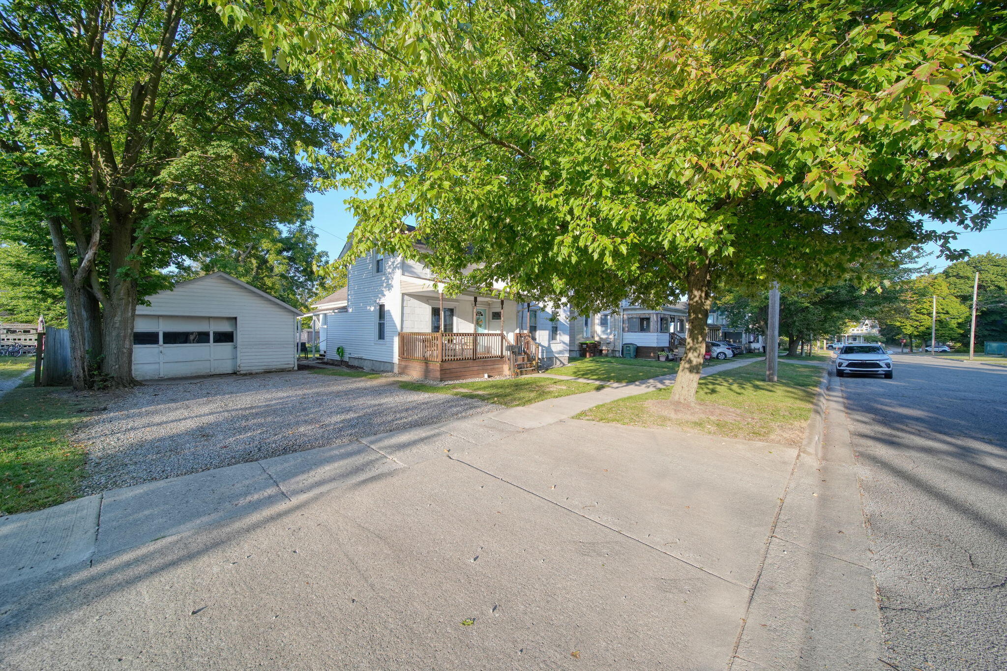 136 E Chestnut Street E Adrian City MI 49221